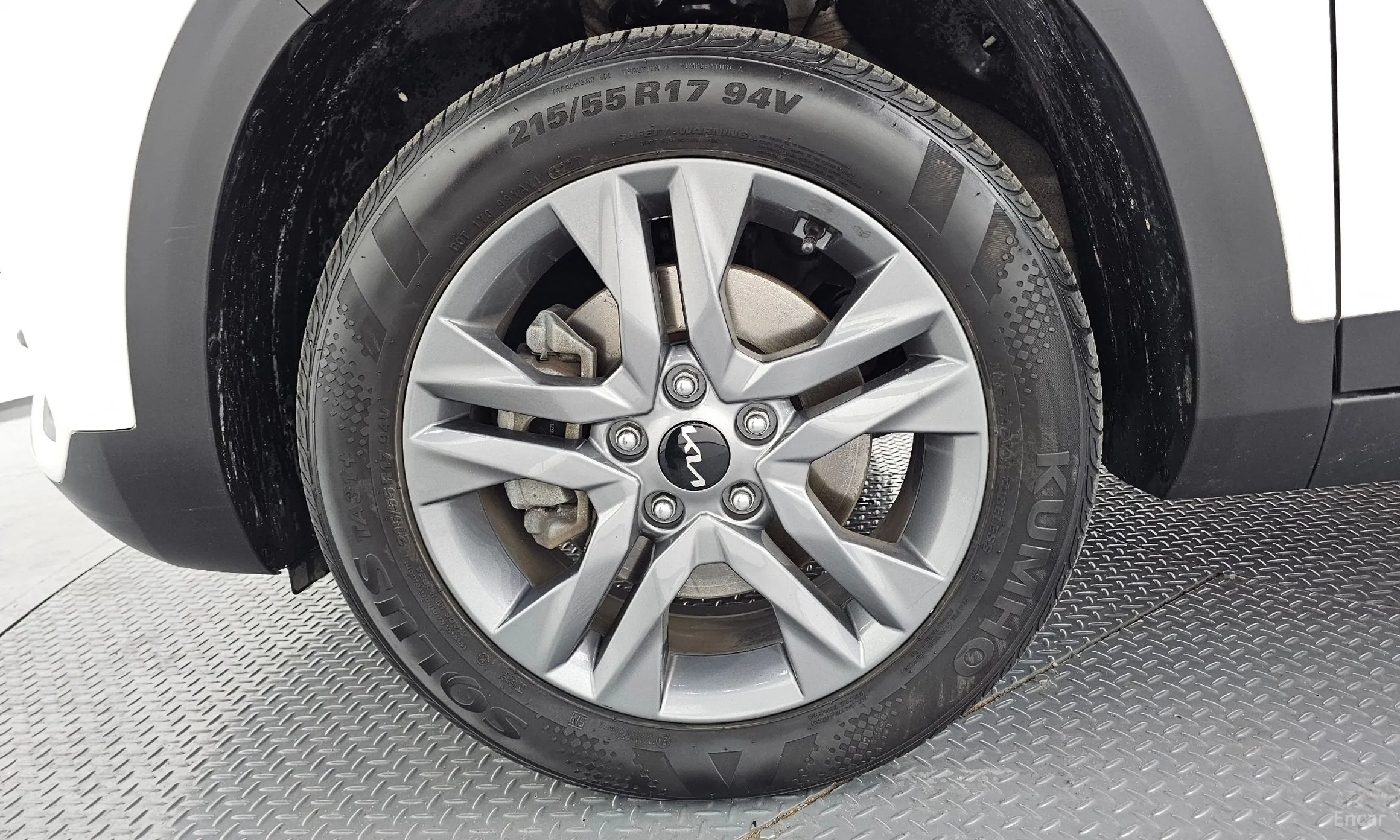 Kia Seltos превью 5
