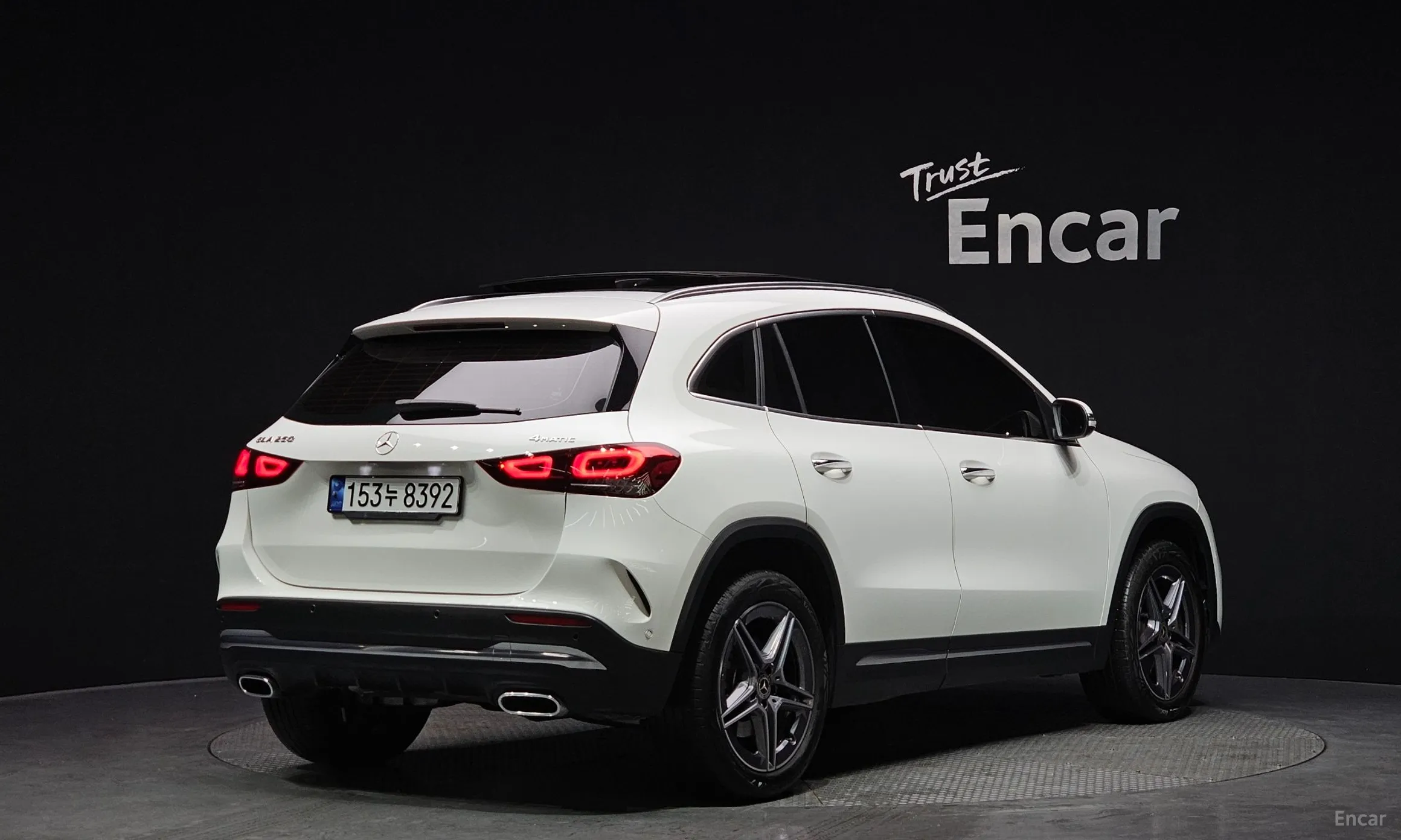 Mercedes Benz GLA-Class H247