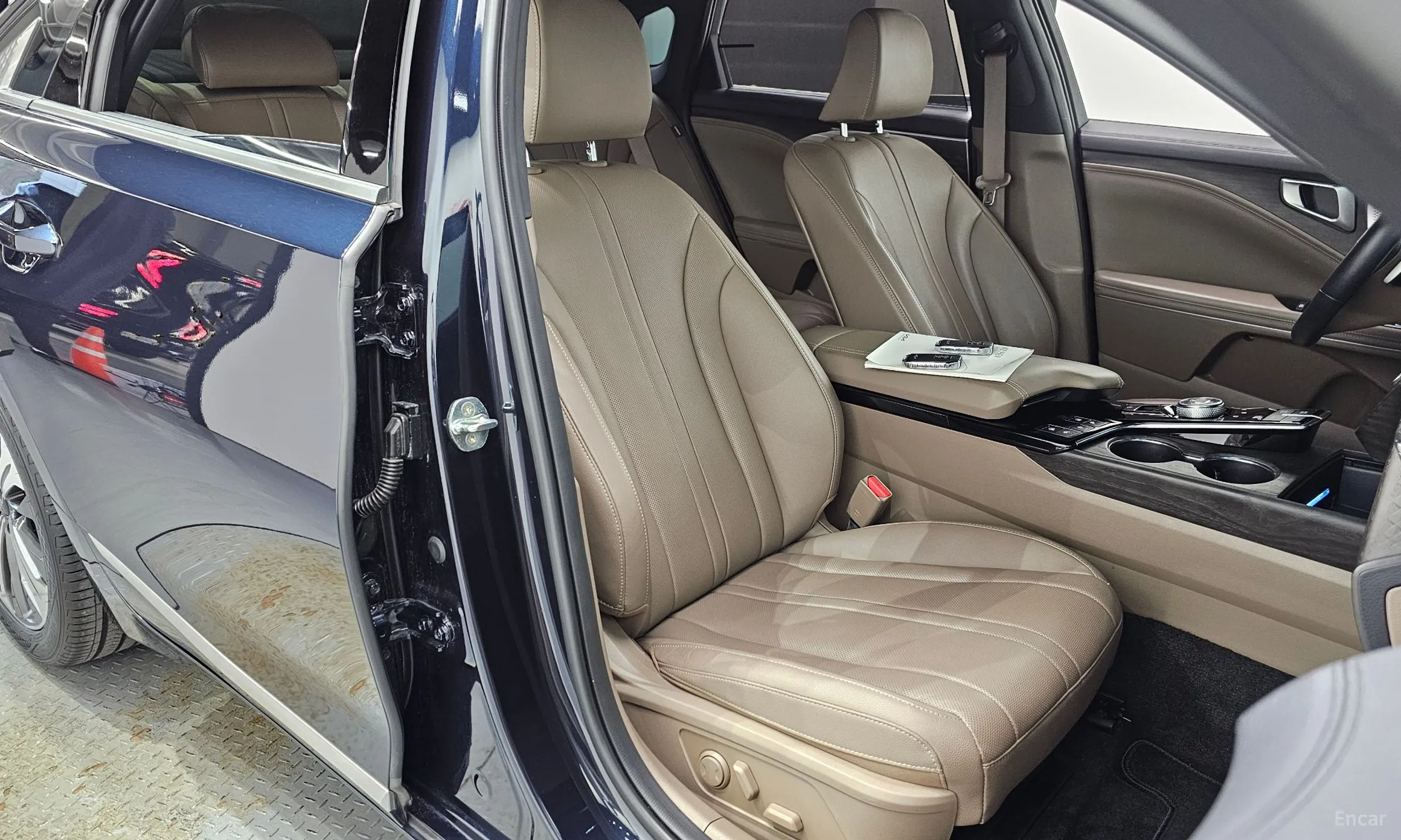 Kia K8 Hybrid превью 11
