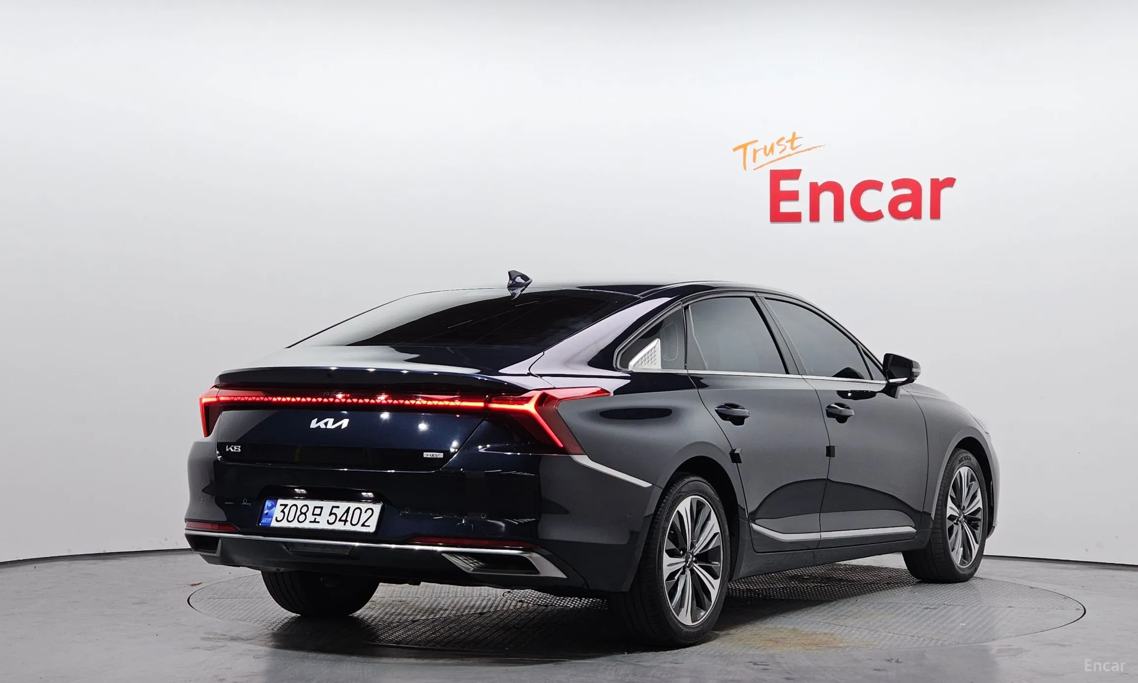 Kia K8 Hybrid