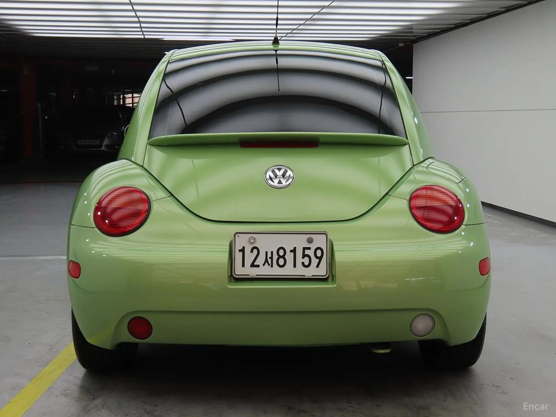 Volkswagen New Beetle превью 3