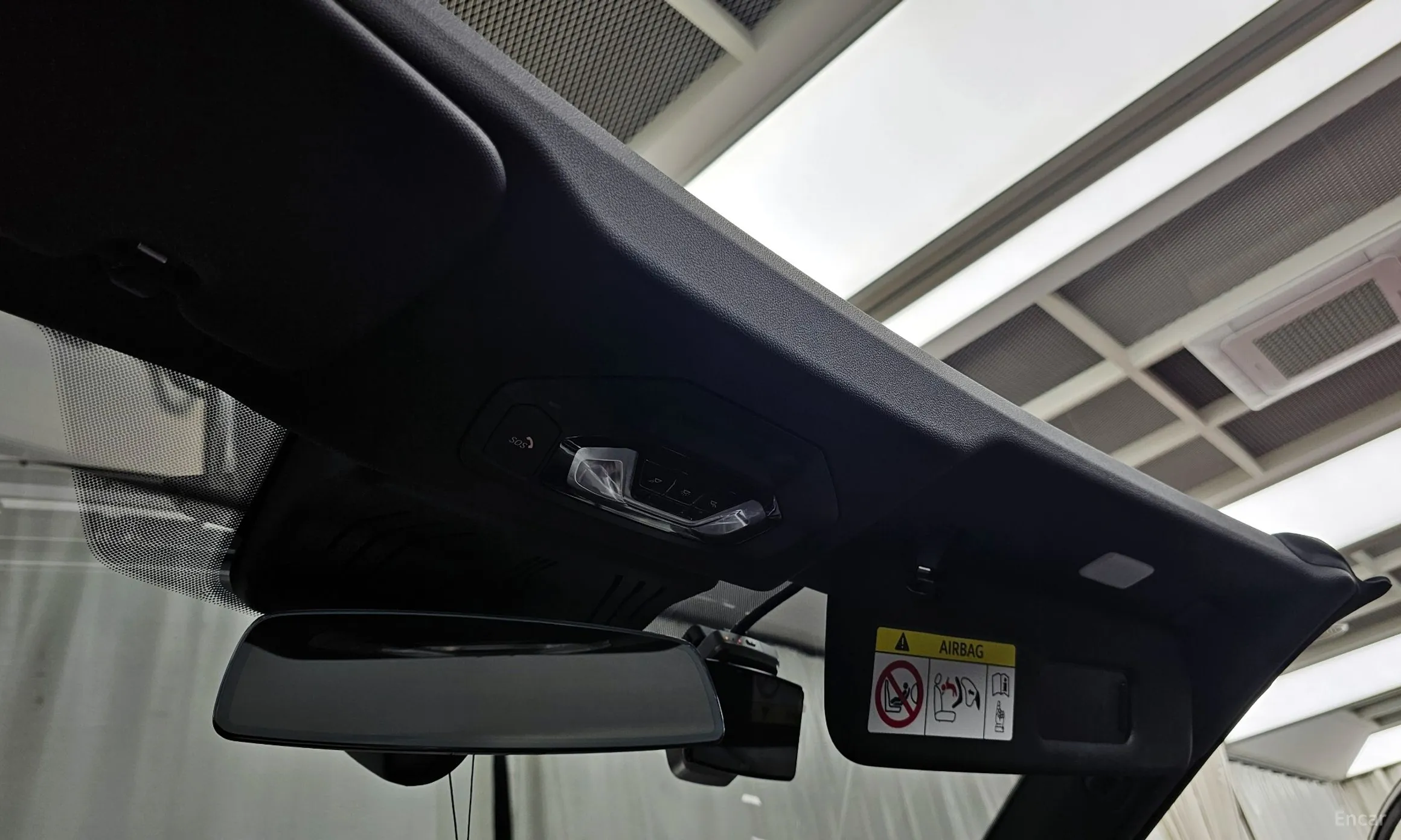 BMW Series 4 (G22) превью 17