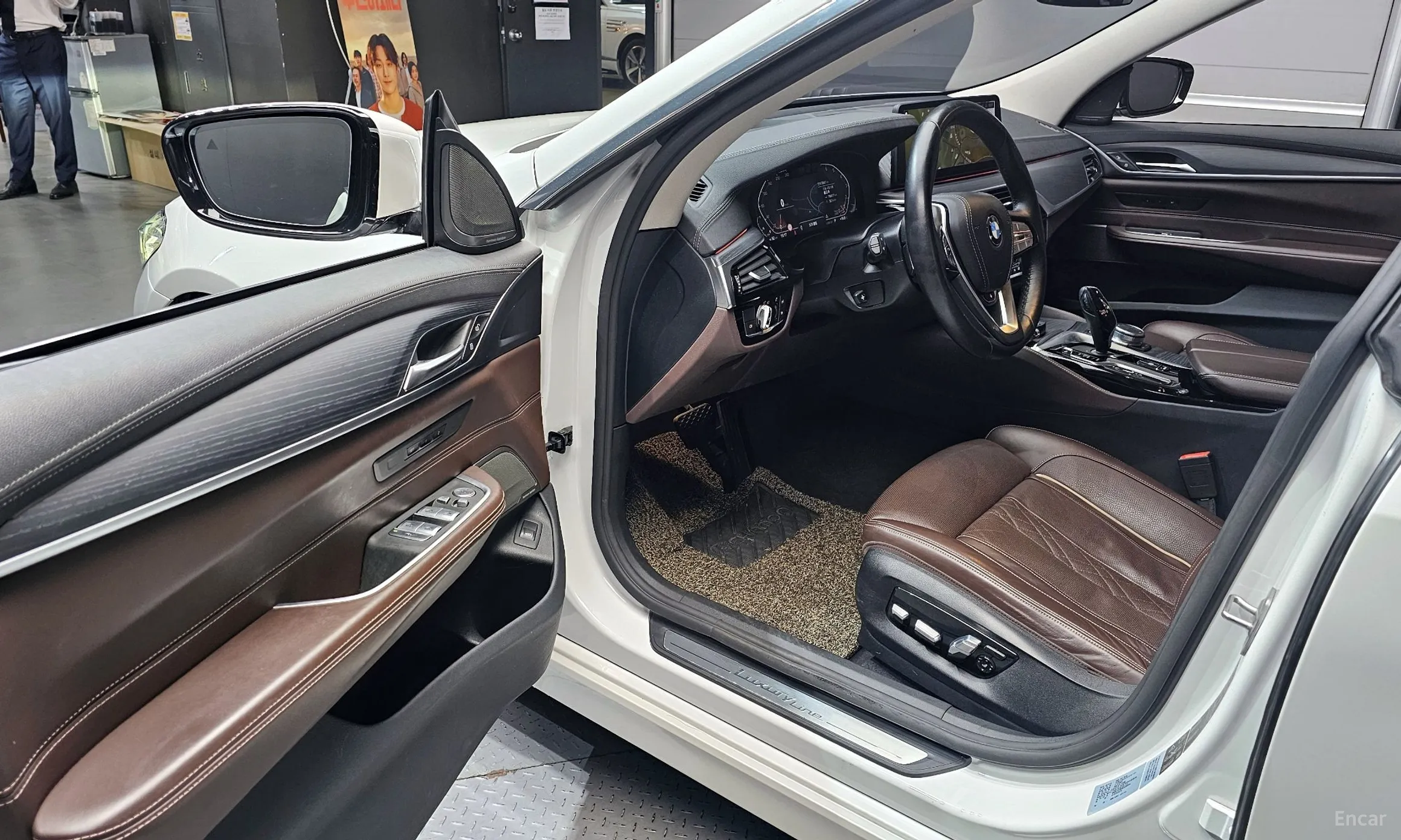 BMW 6-Series GT (G32) превью 10
