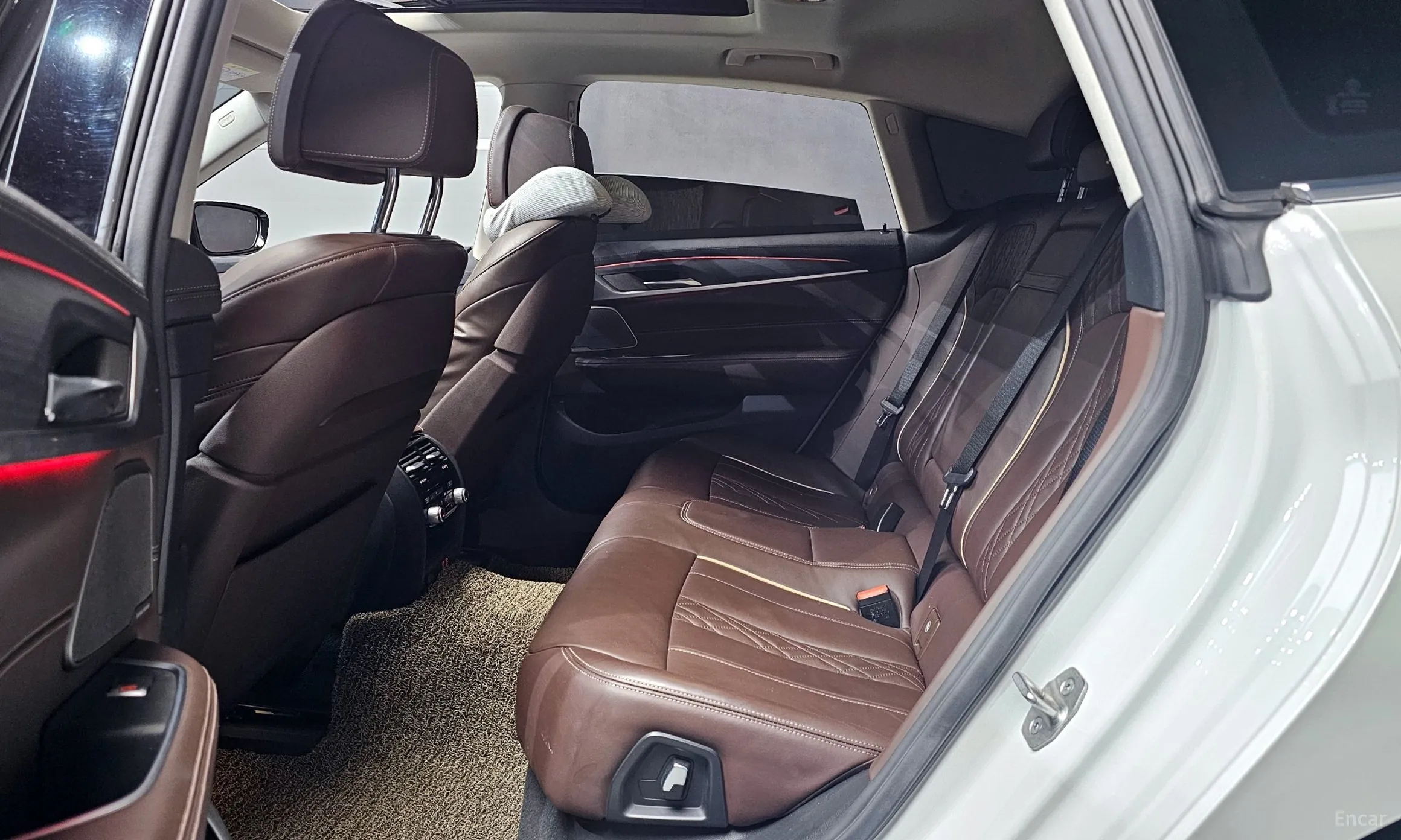 BMW 6-Series GT (G32) превью 12