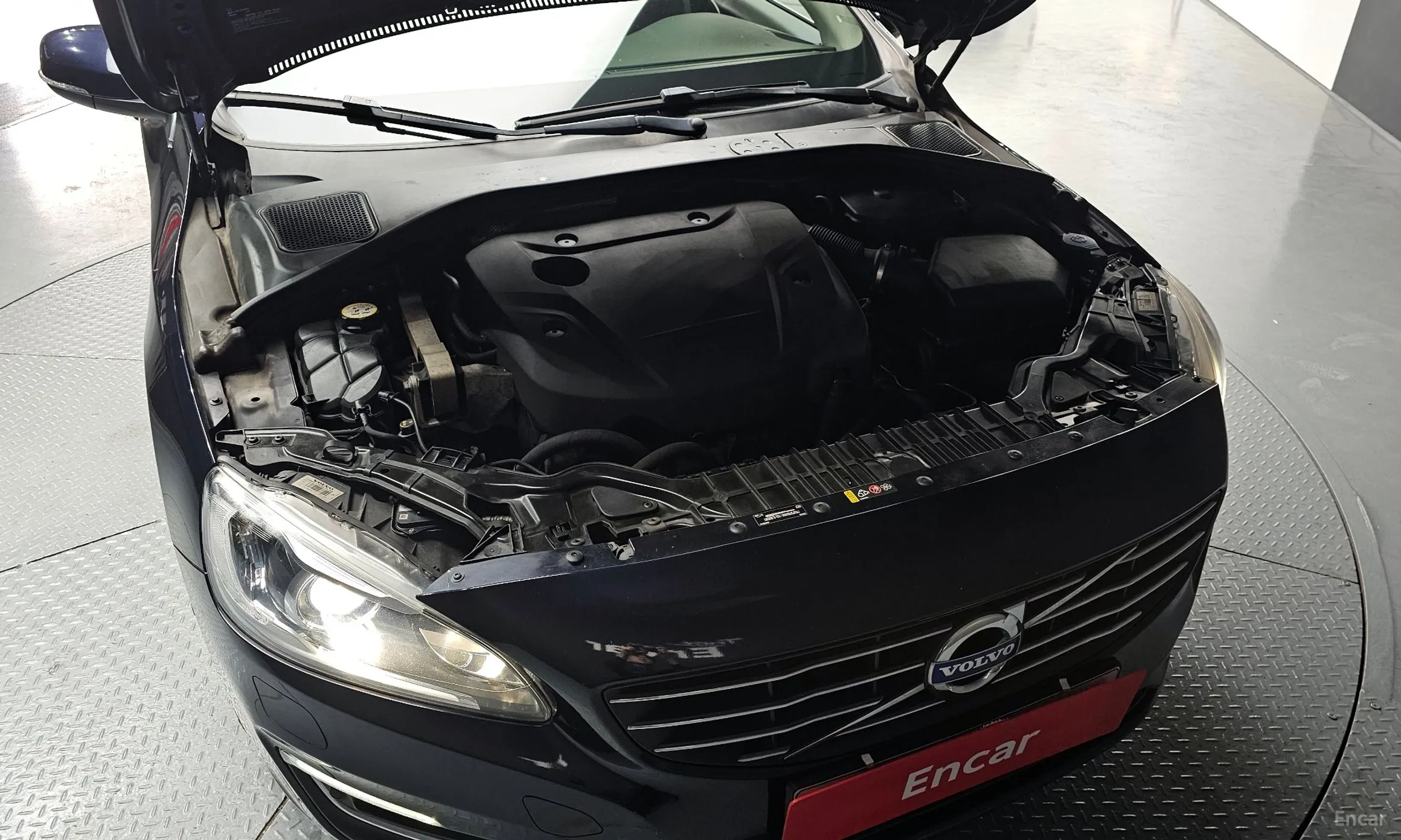 Volvo V60 превью 6