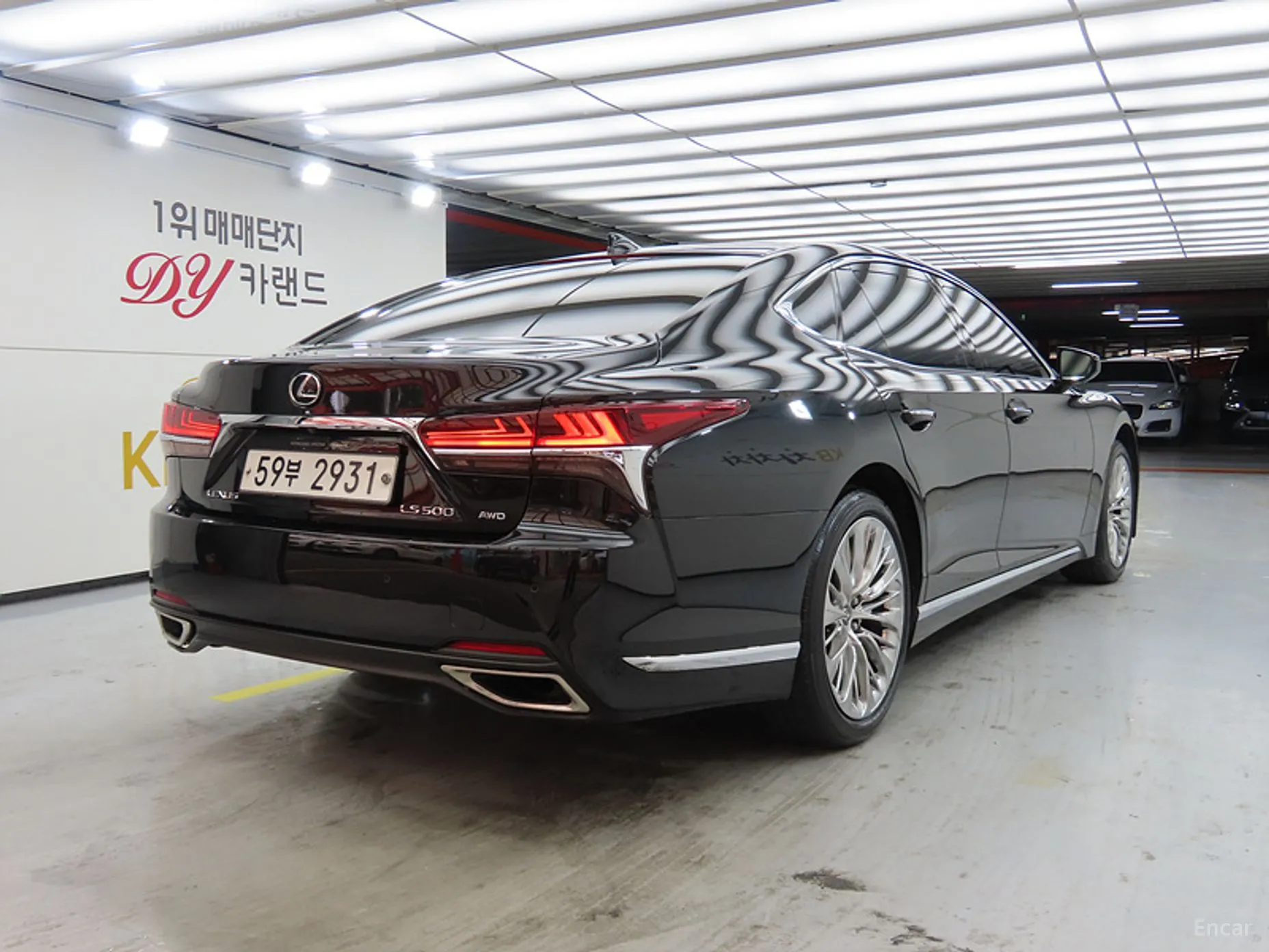 Lexus LS500 5th Generation превью 4