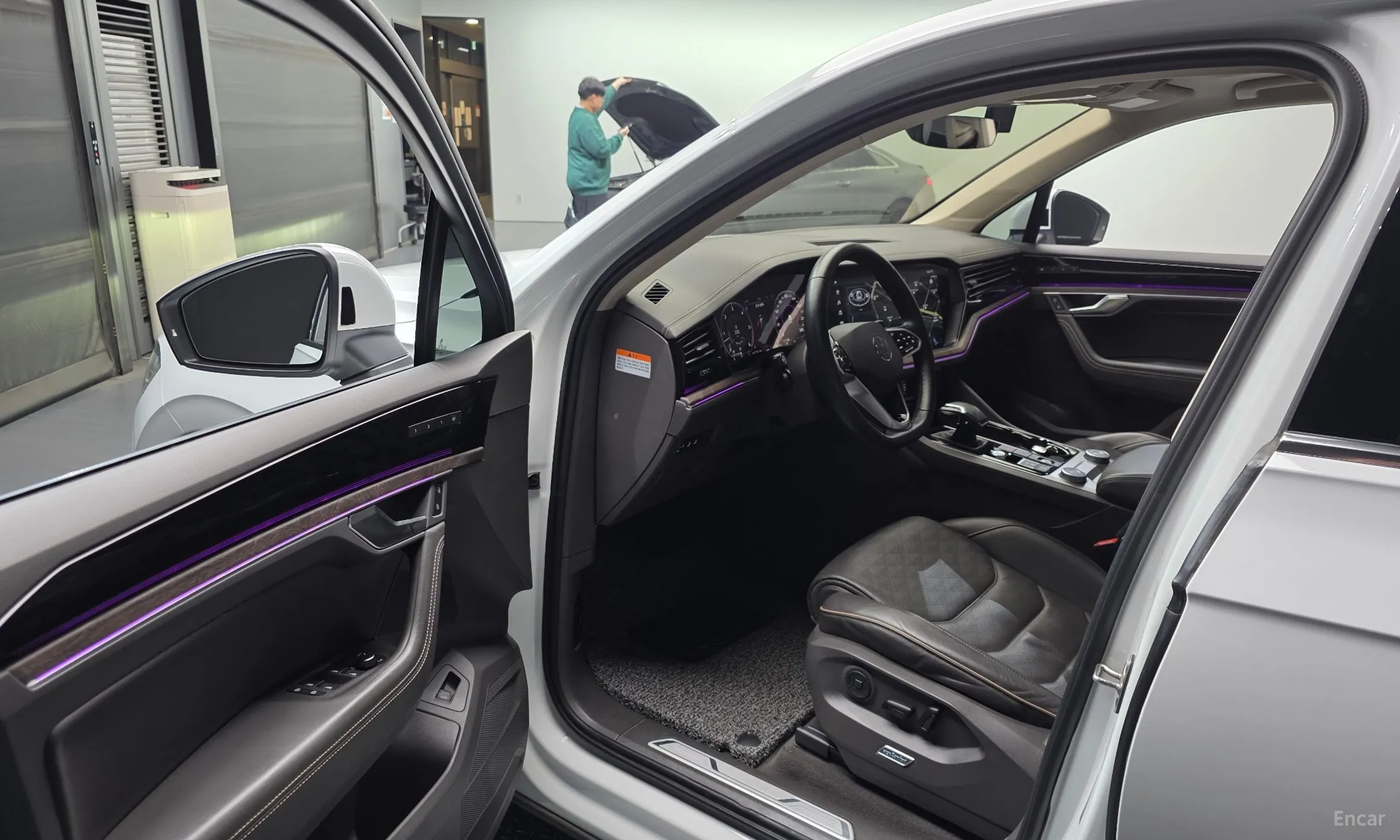Volkswagen Touareg 3rd Generation превью 10