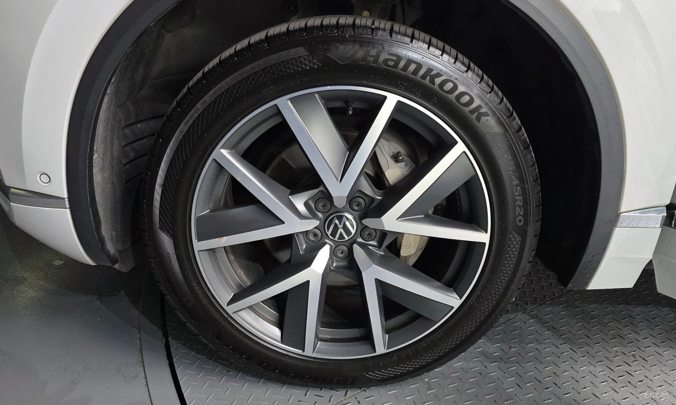 Volkswagen Touareg 3rd Generation превью 5