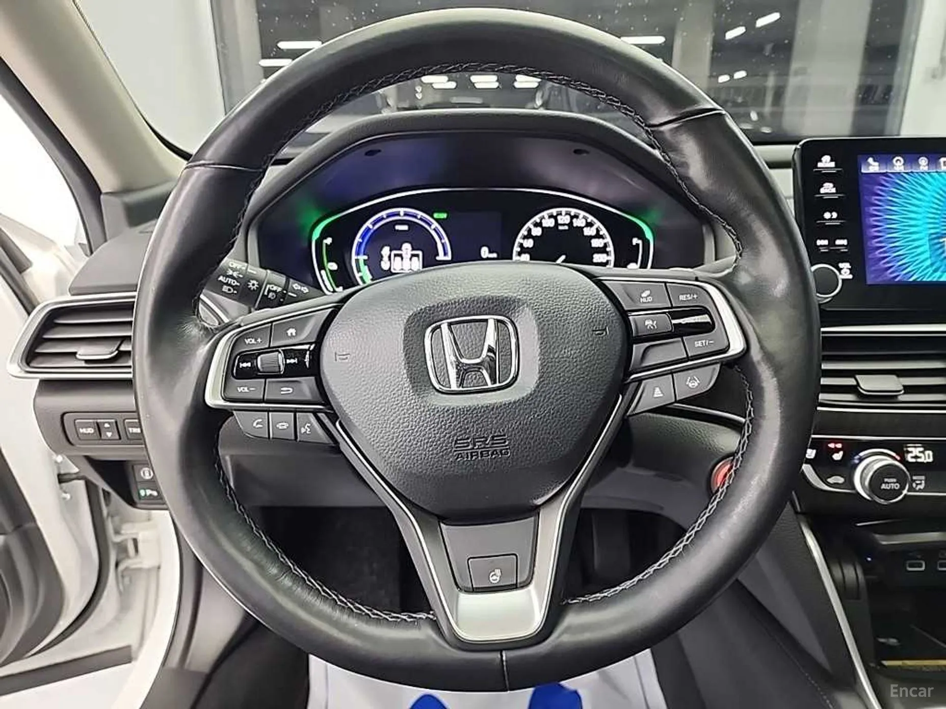 Honda Accord 10th Generation превью 10
