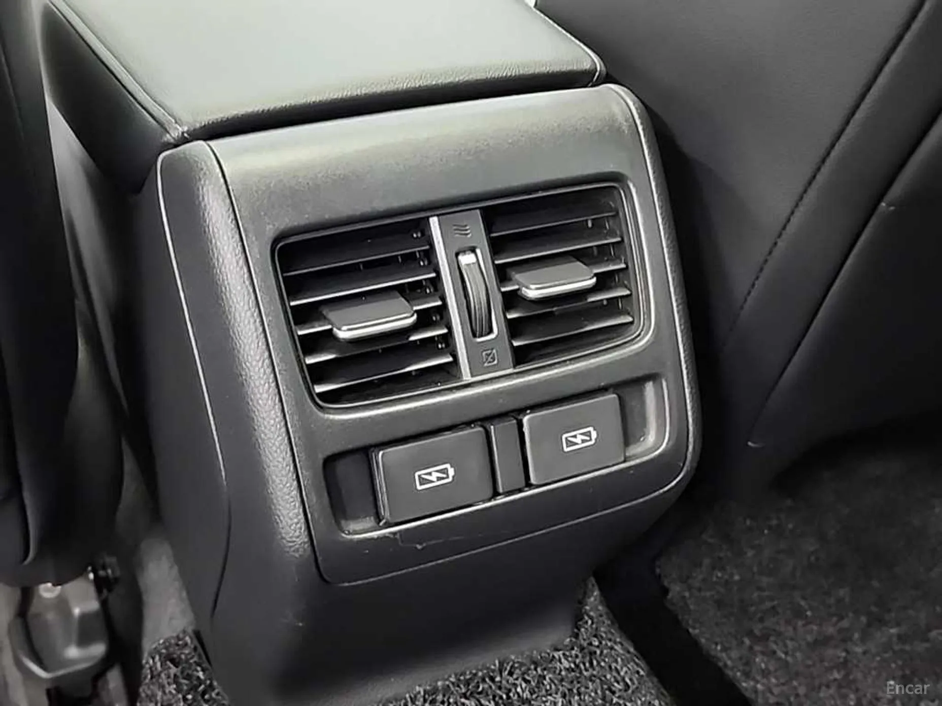Honda Accord 10th Generation превью 13