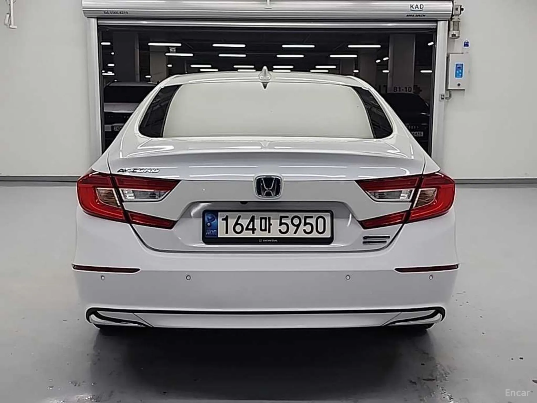 Honda Accord 10th Generation превью 4