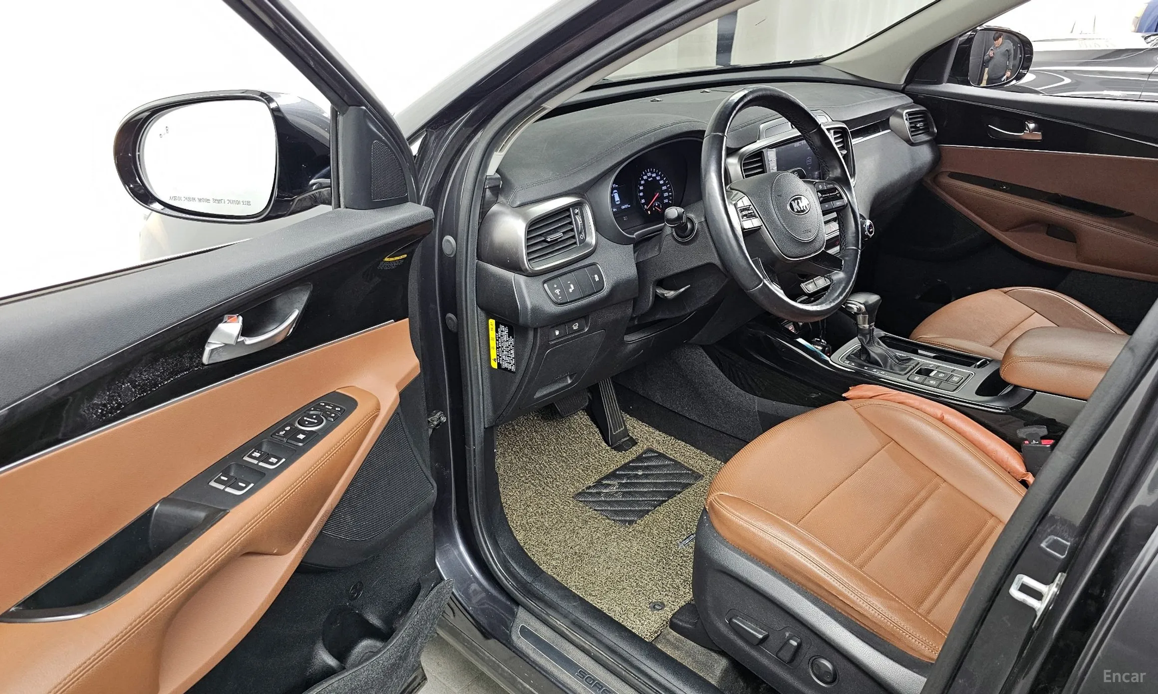 Kia Sorento превью 10