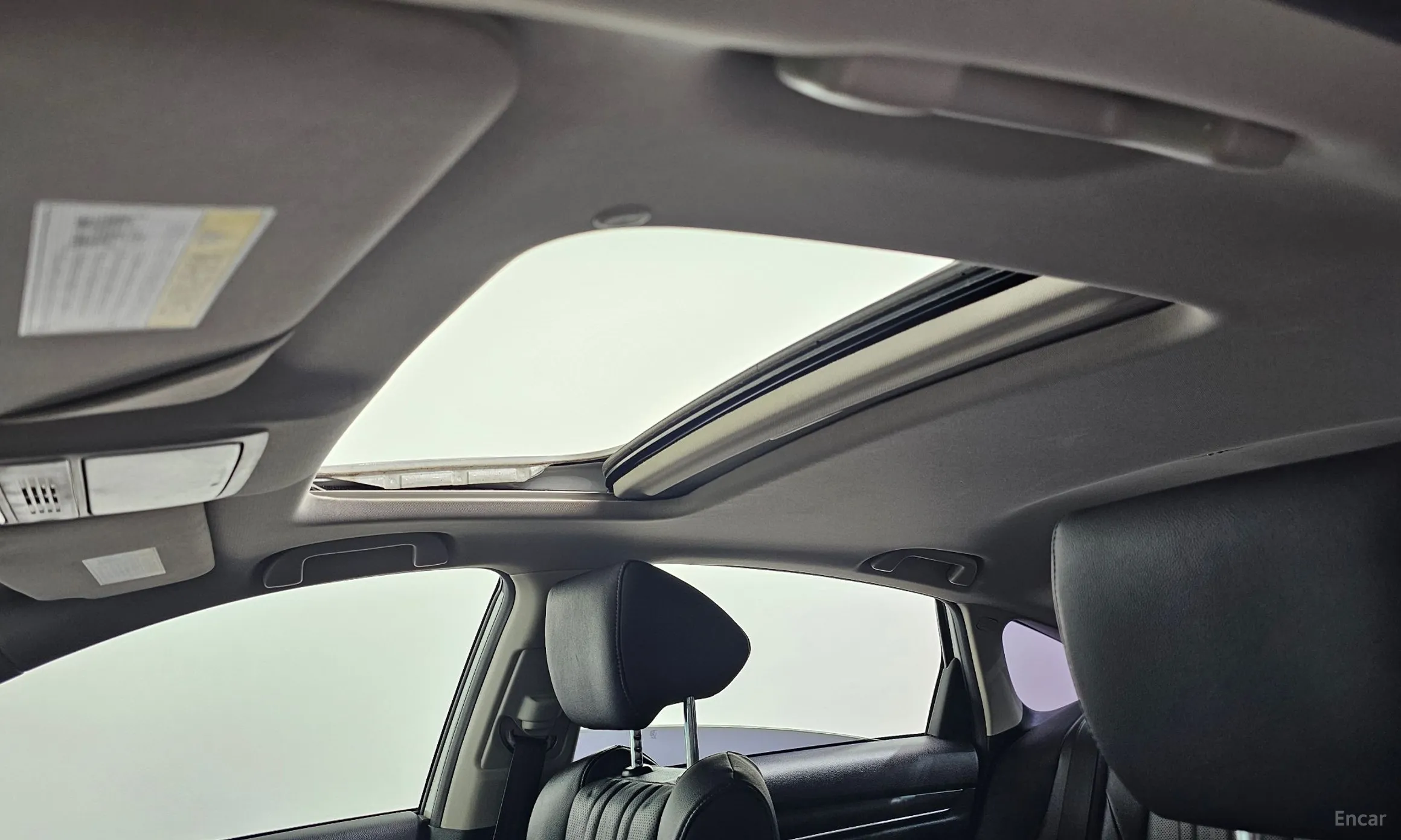 Honda Accord 10th Generation превью 20