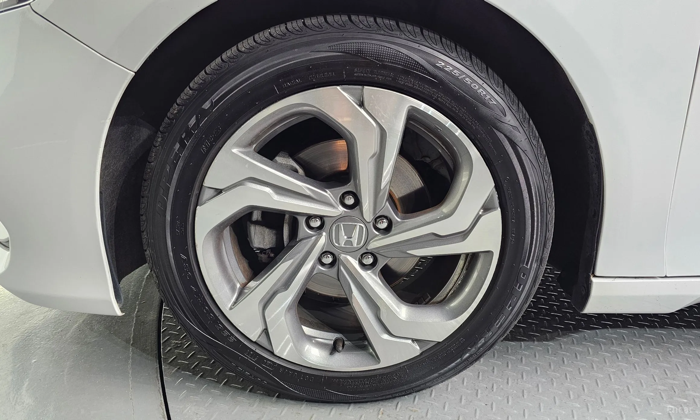 Honda Accord 10th Generation превью 5