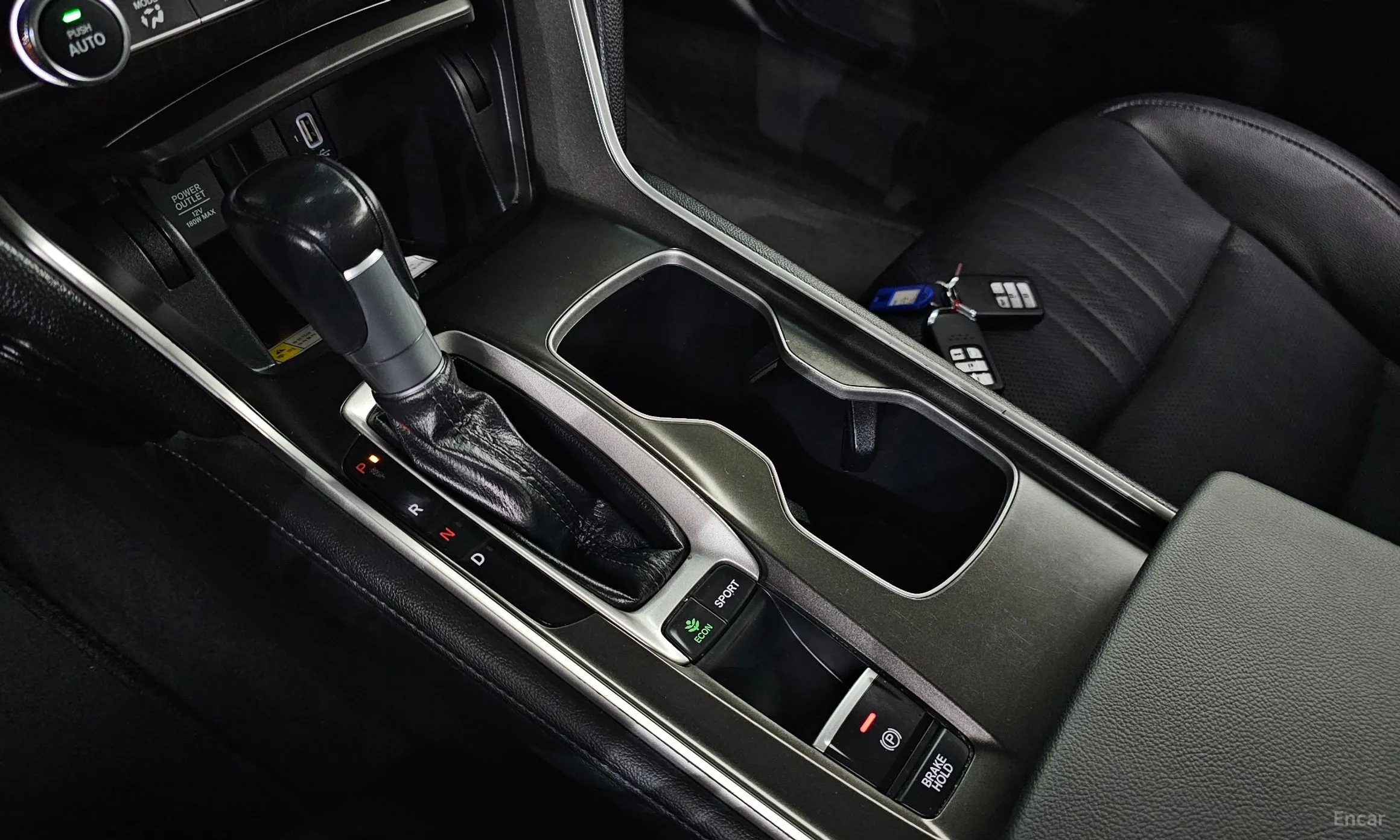 Honda Accord 10th Generation превью 9