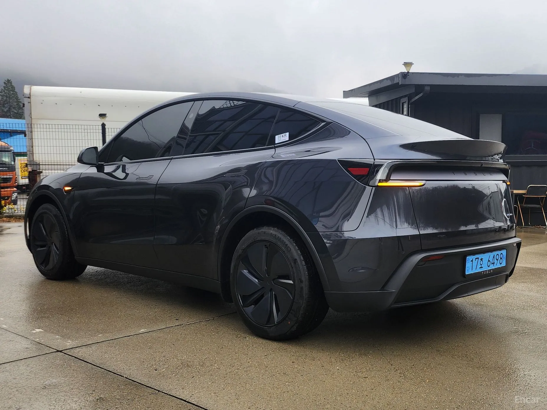 Tesla Model Y превью 6