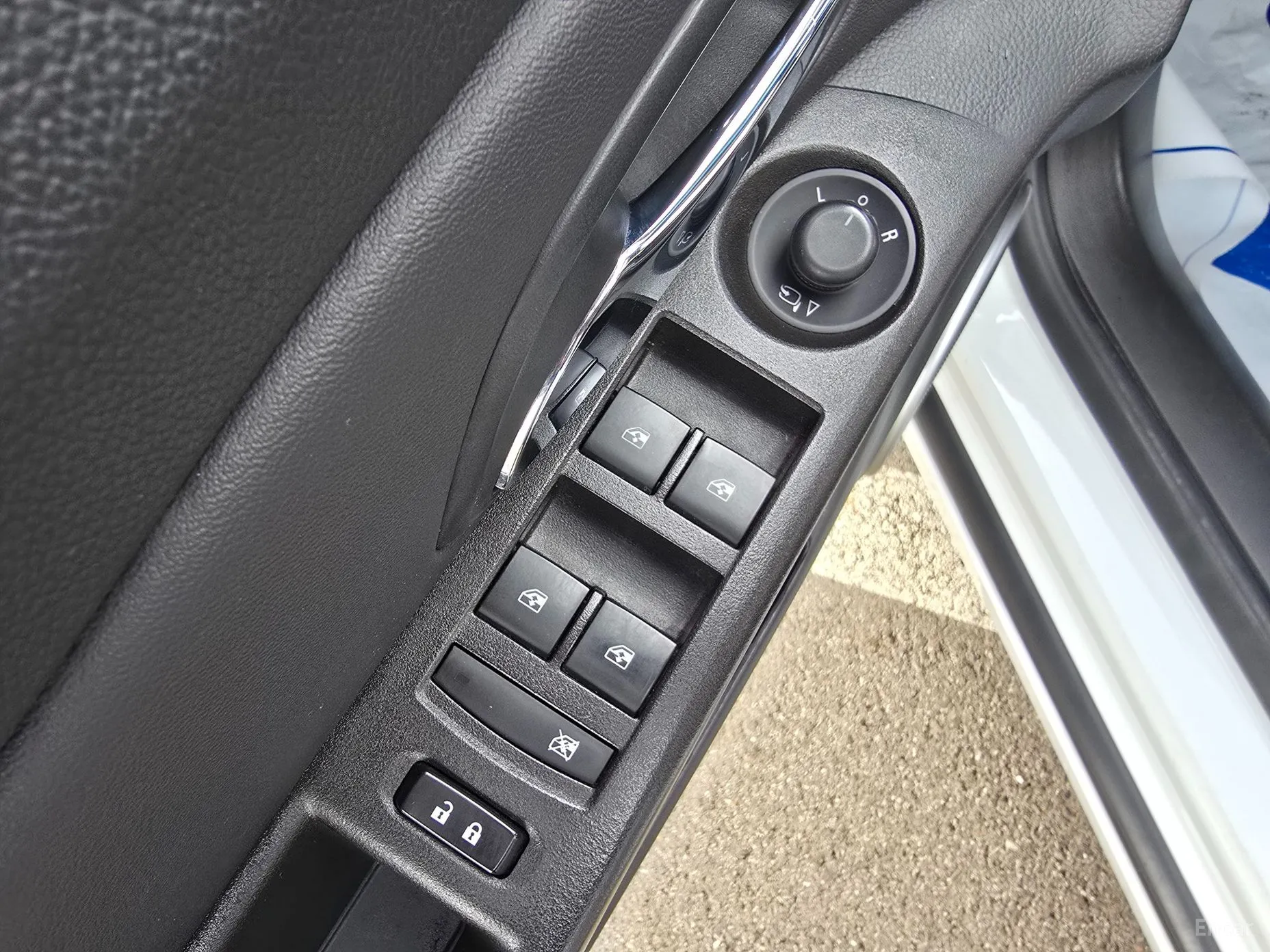 Chevrolet (GM Daewoo) Cruze превью 15