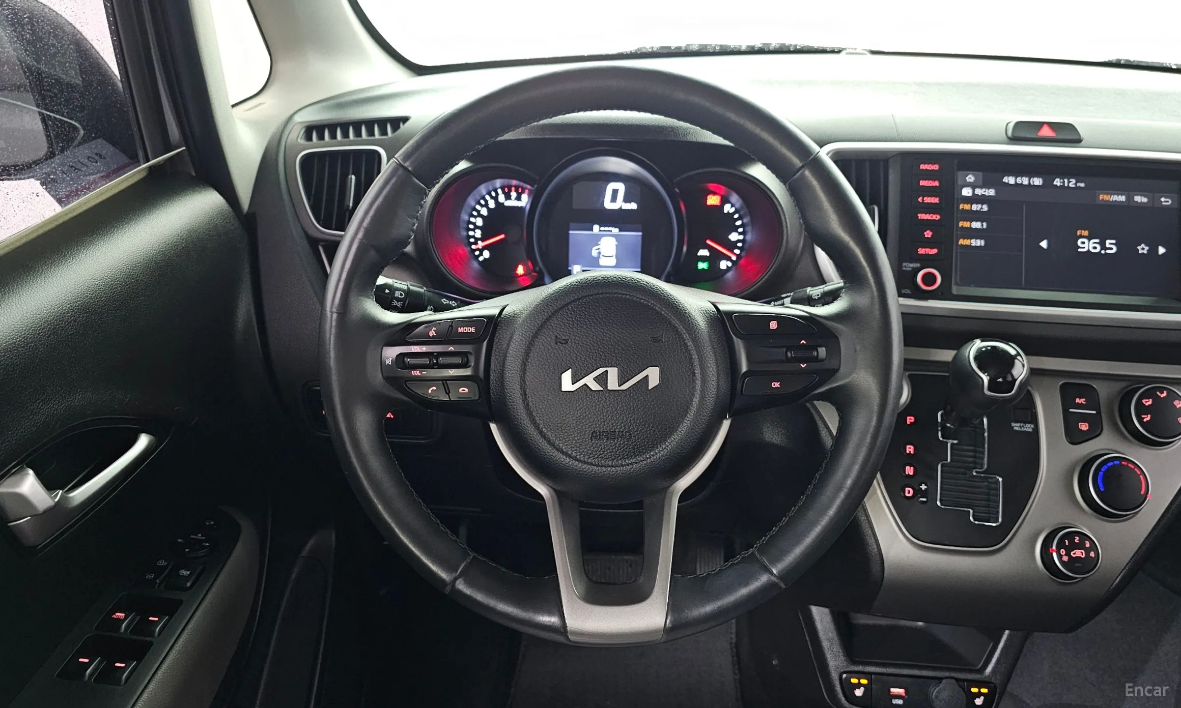 Kia Ray превью 12