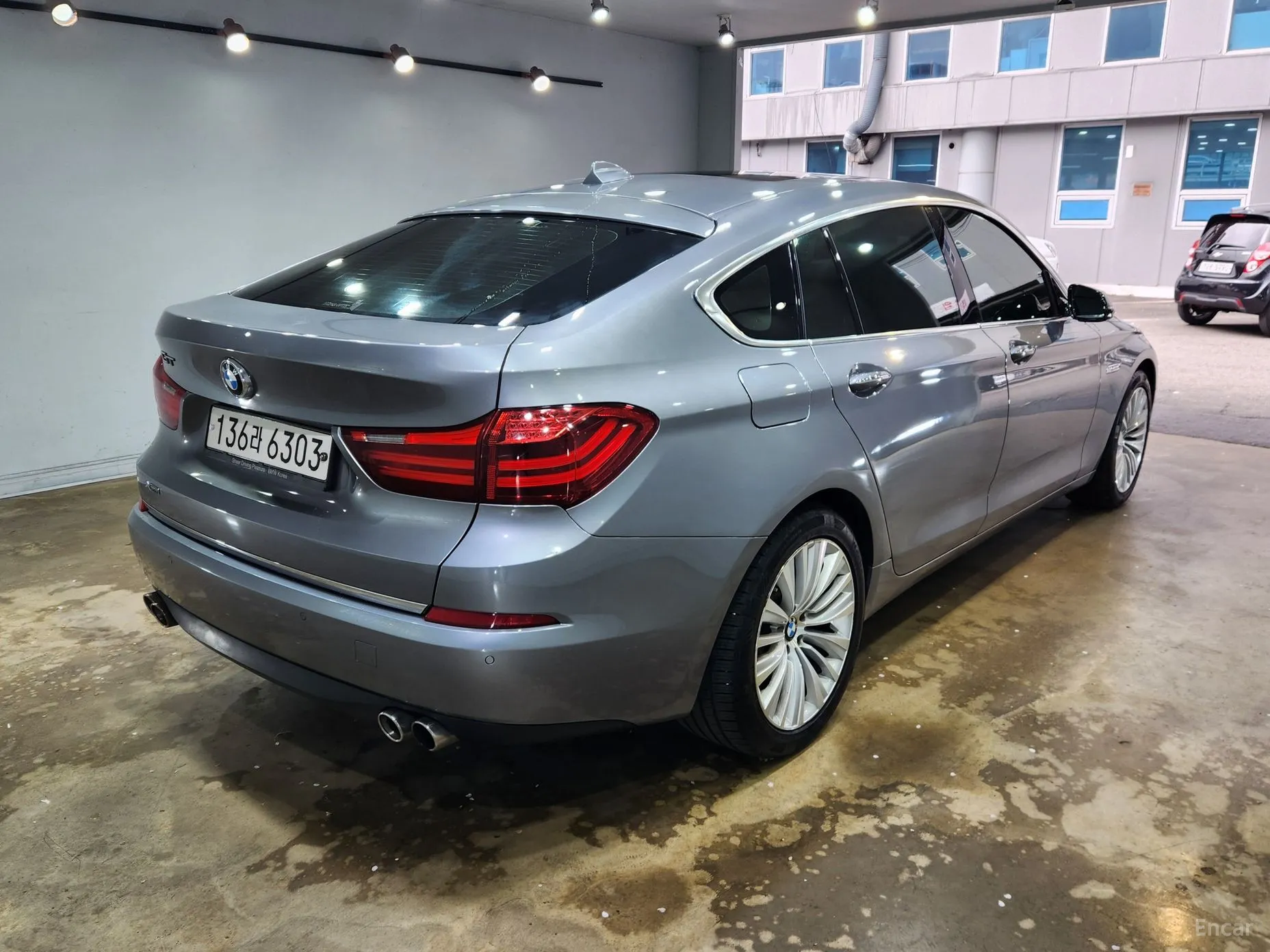 BMW 5 Series GT (F07) превью 6