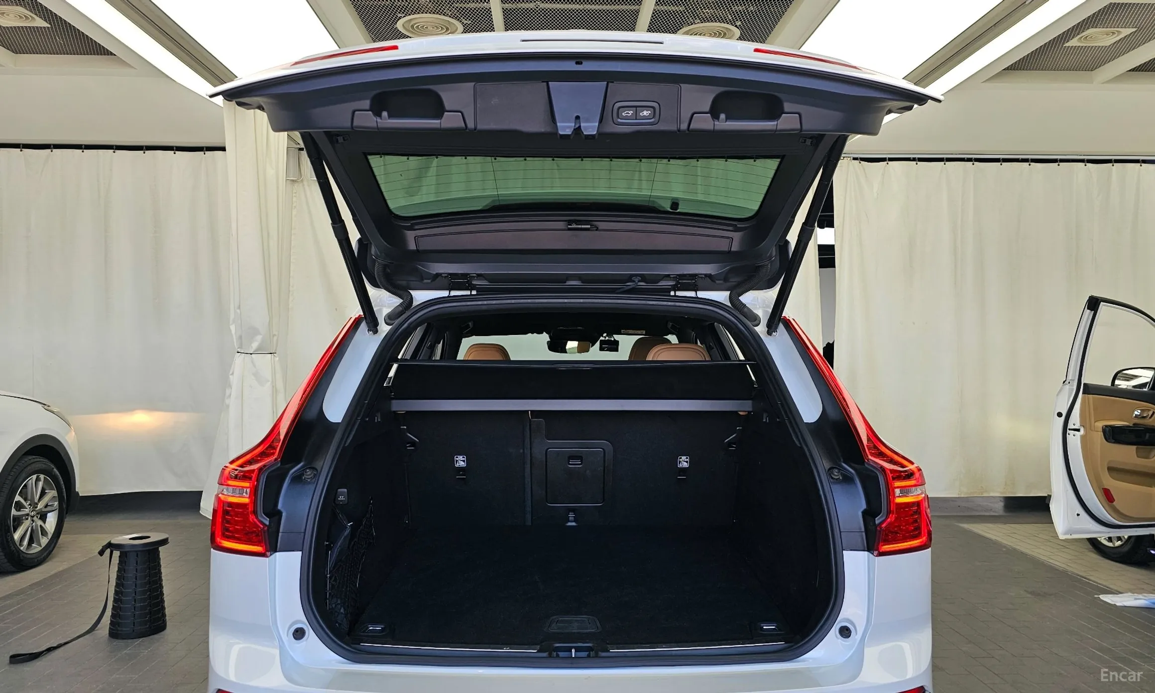 Volvo XC60 Gen 2 превью 20