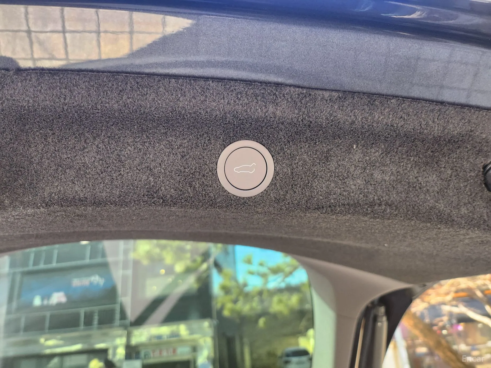 Tesla Model Y превью 16