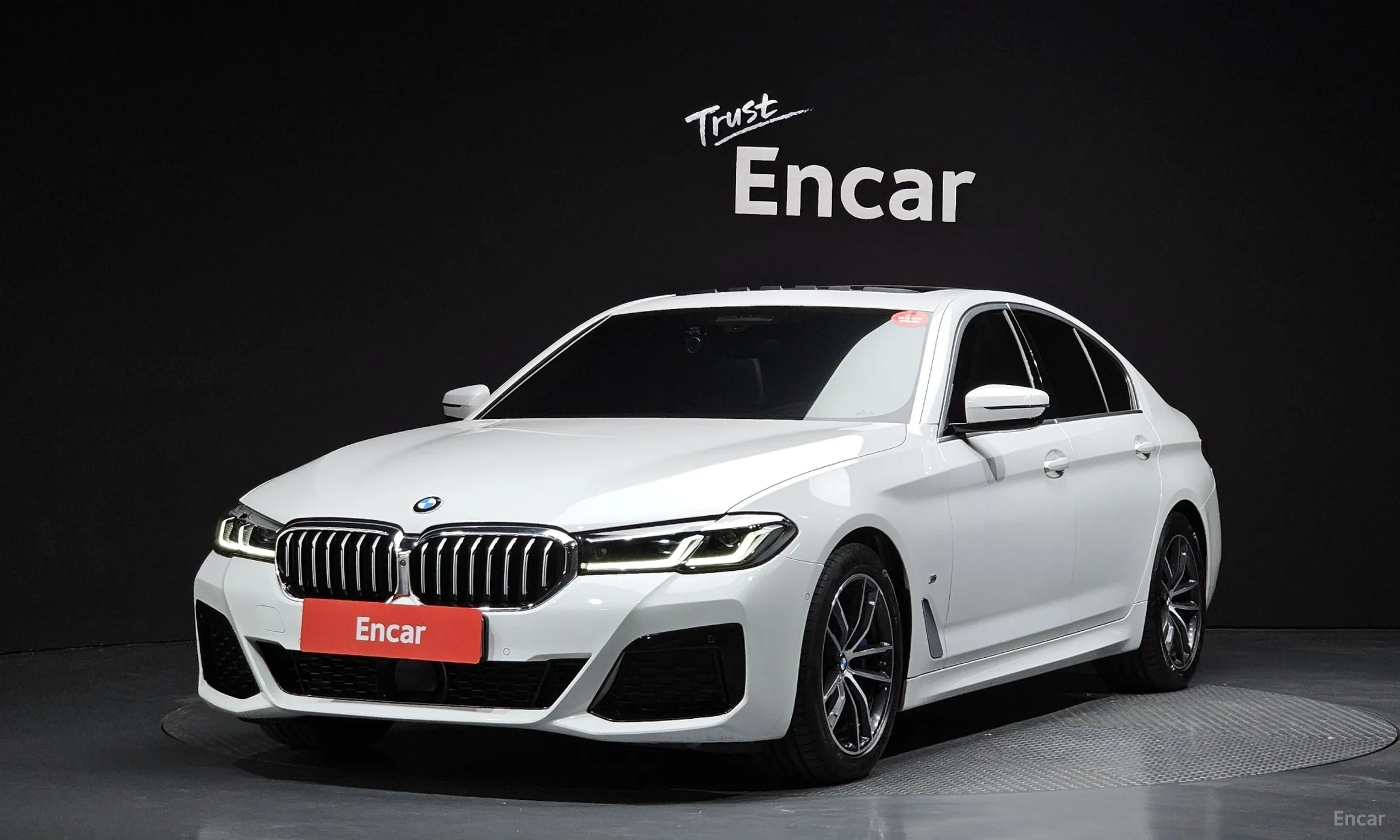 BMW 5 Series (G30)