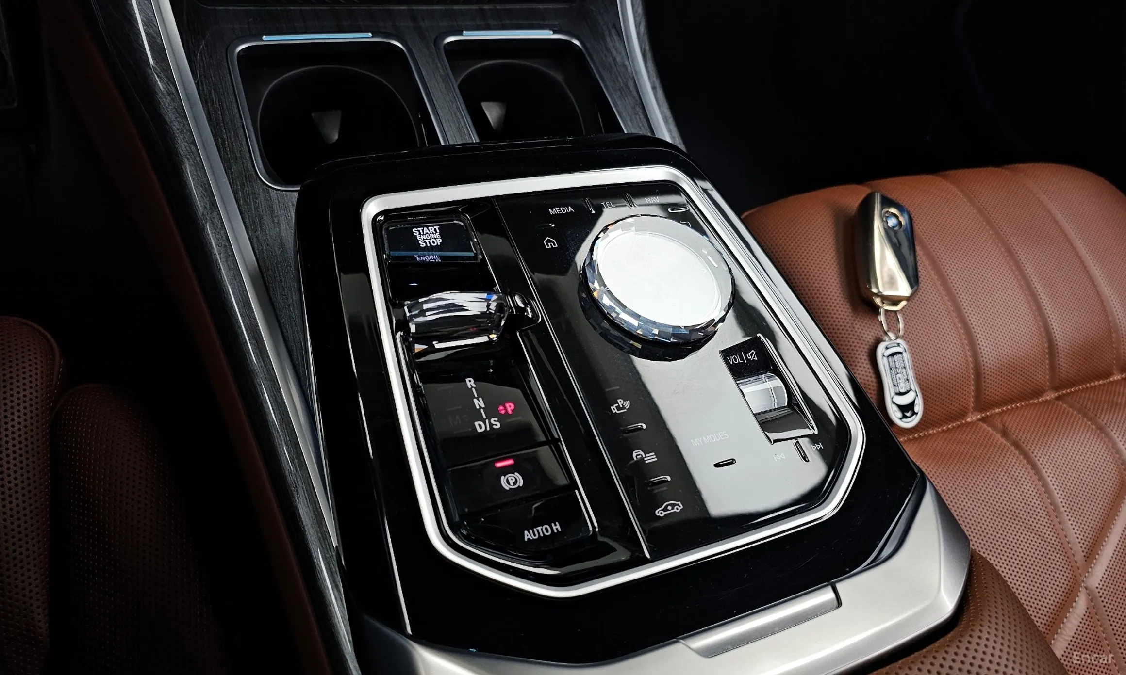 BMW 7 Series (G70) превью 9