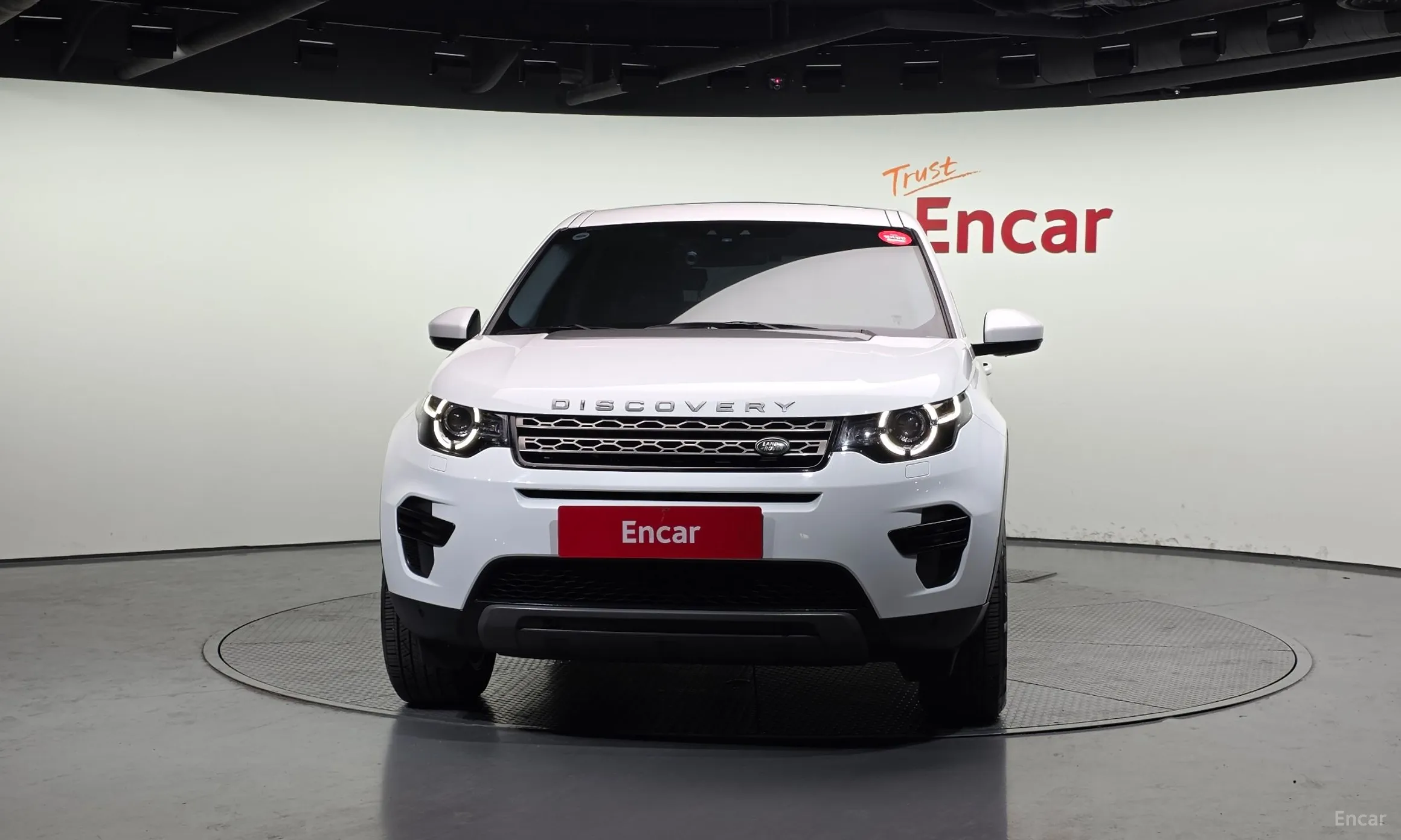 Land Rover Discovery Sports превью 3