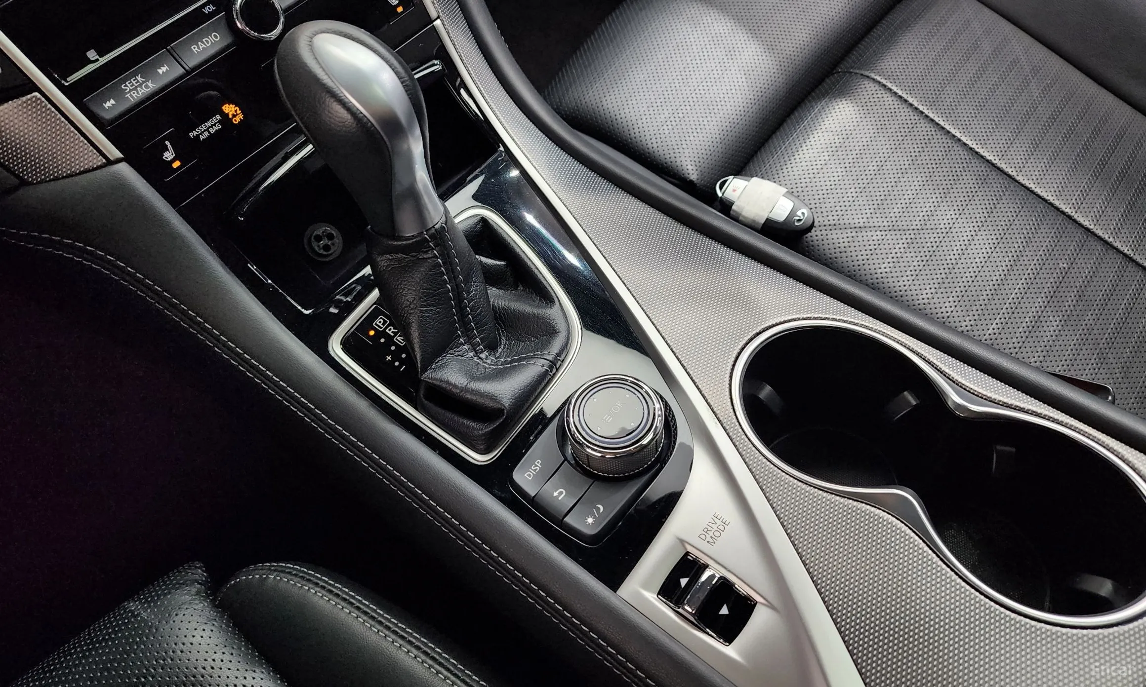 Infiniti Q50 превью 9