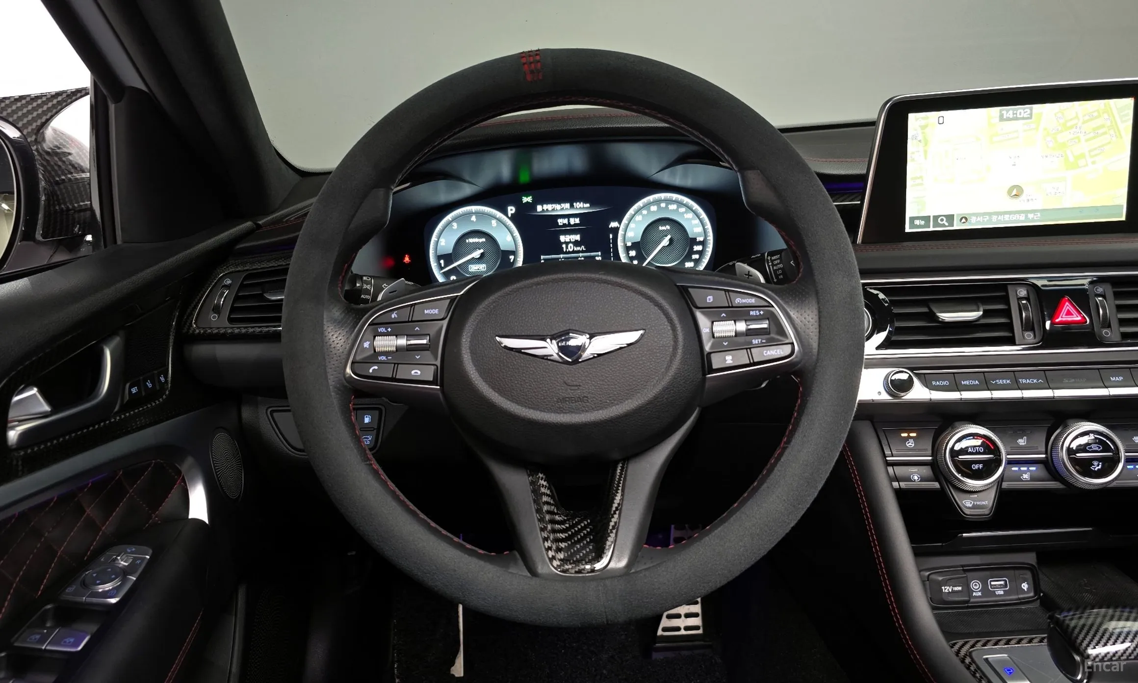 Genesis G70 превью 13