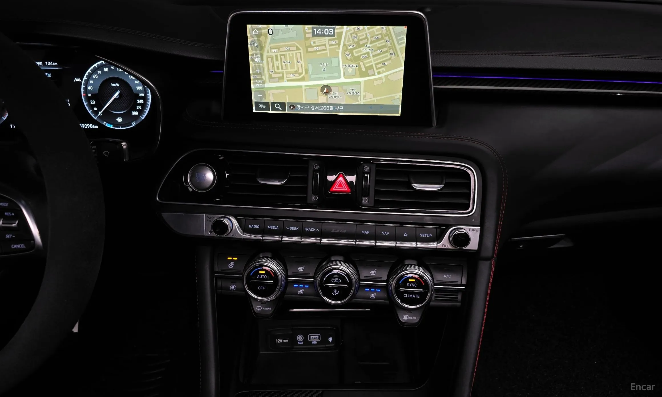 Genesis G70 превью 14
