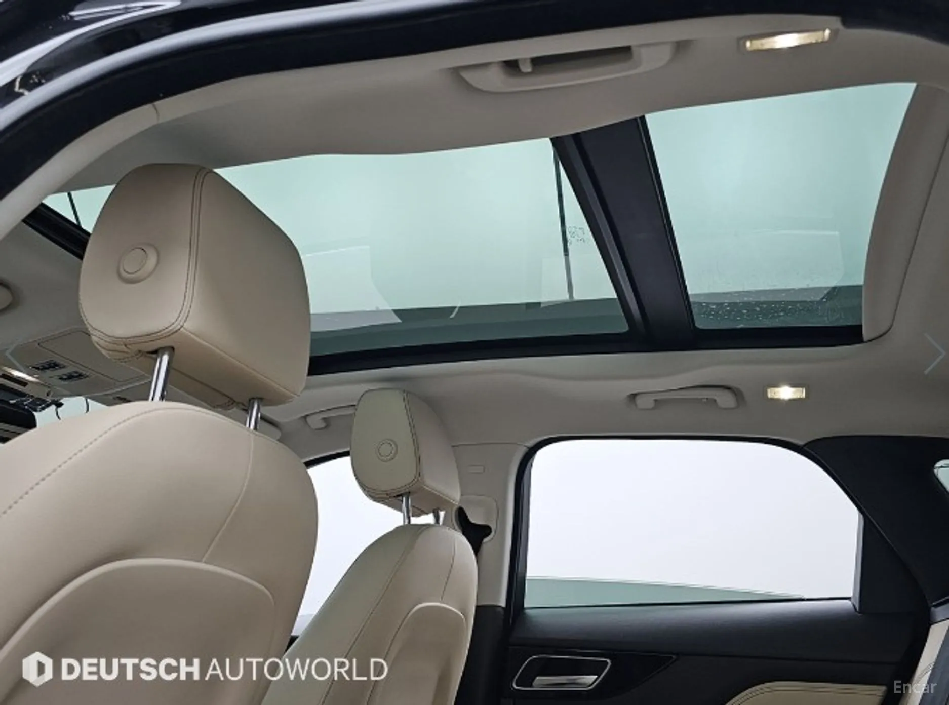 Jaguar F-PACE превью 18