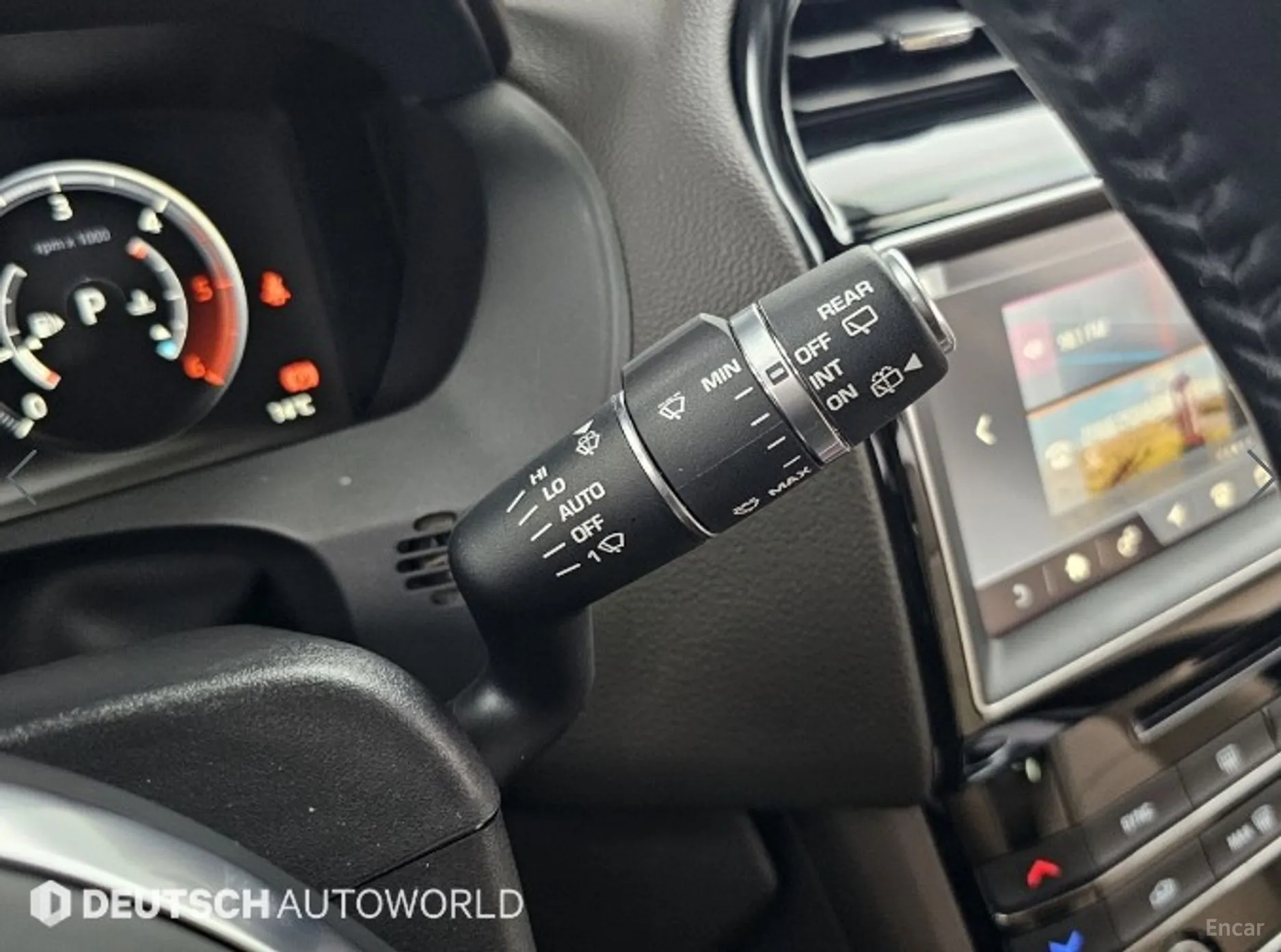Jaguar F-PACE превью 6
