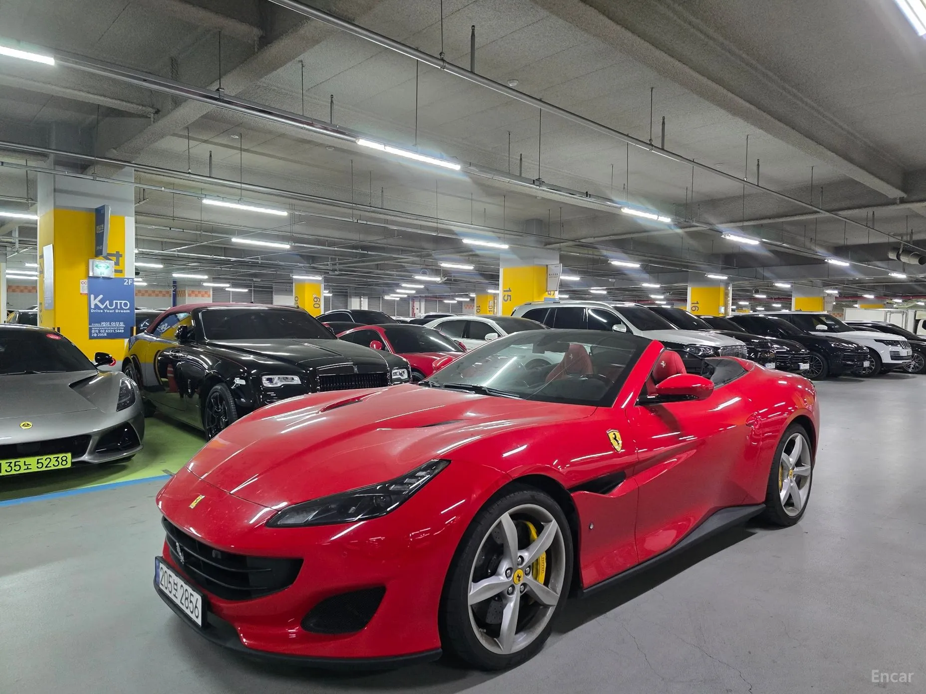 Ferrari Portofino превью 3
