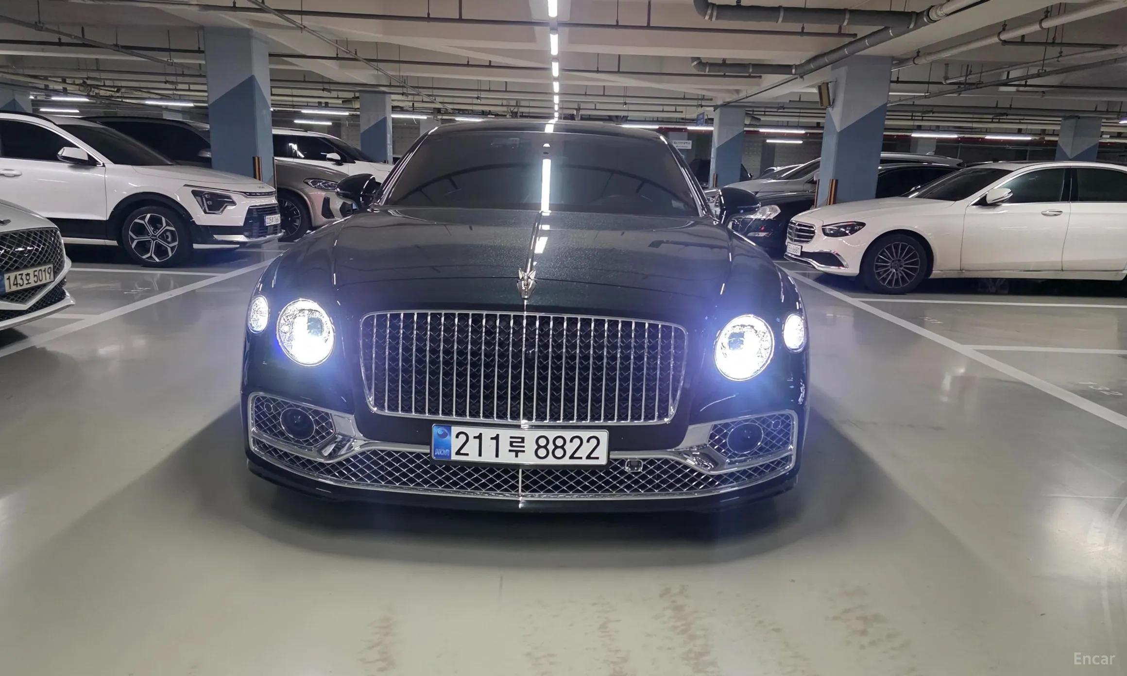 Bentley Flying Spur 3rd Generation превью 3