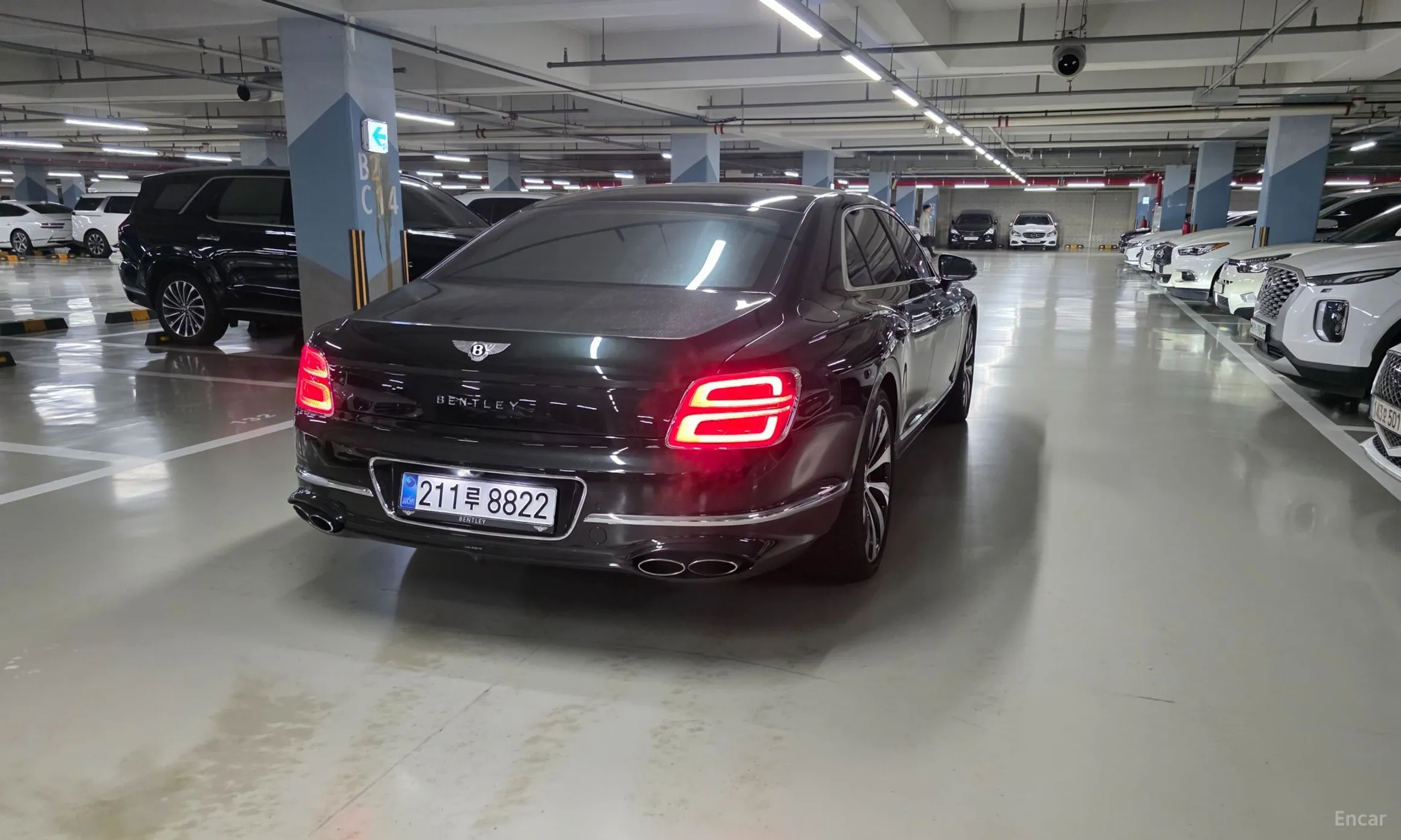 Bentley Flying Spur 3rd Generation превью 4