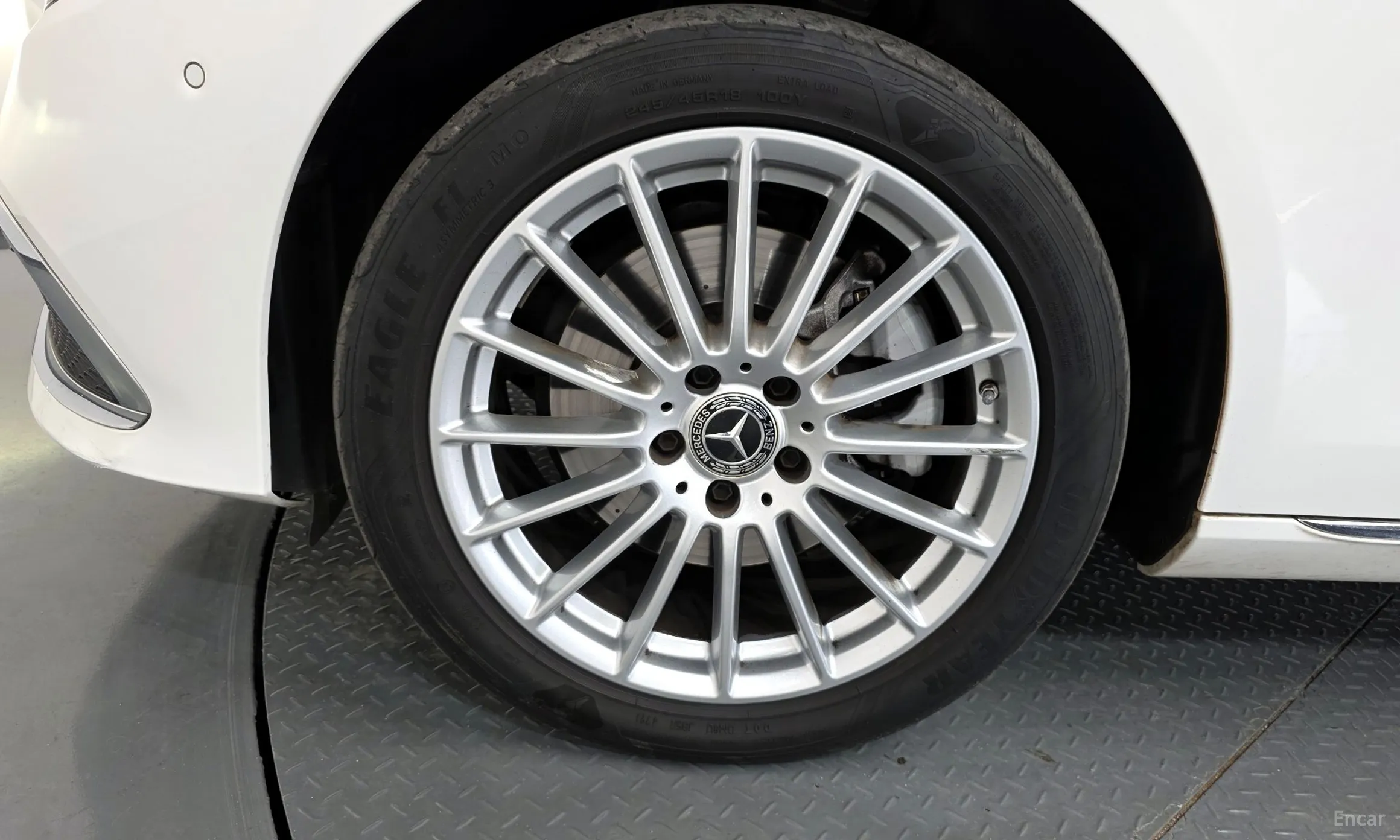 Mercedes Benz E-Class W213 превью 5