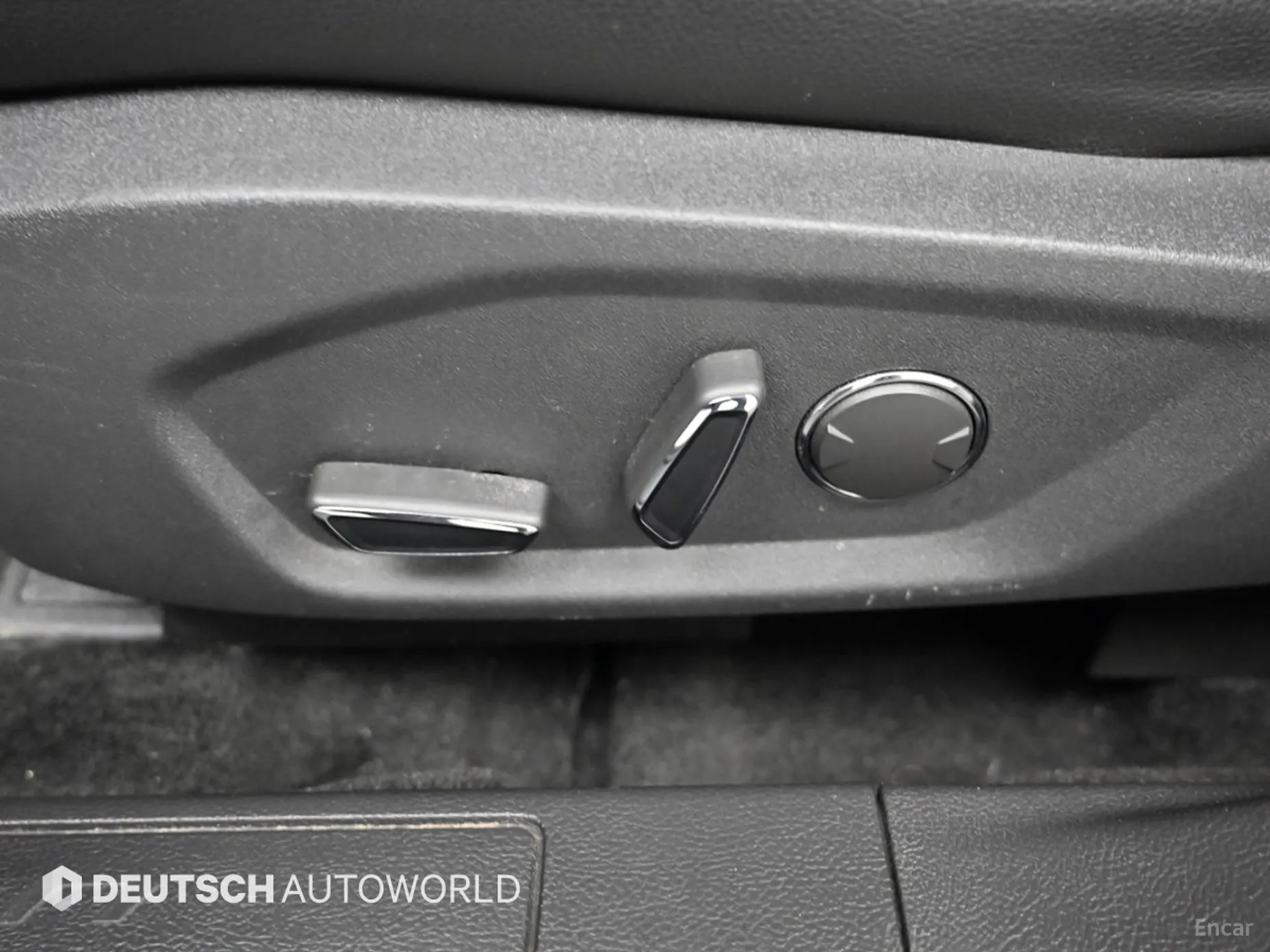 Ford Fusion превью 17