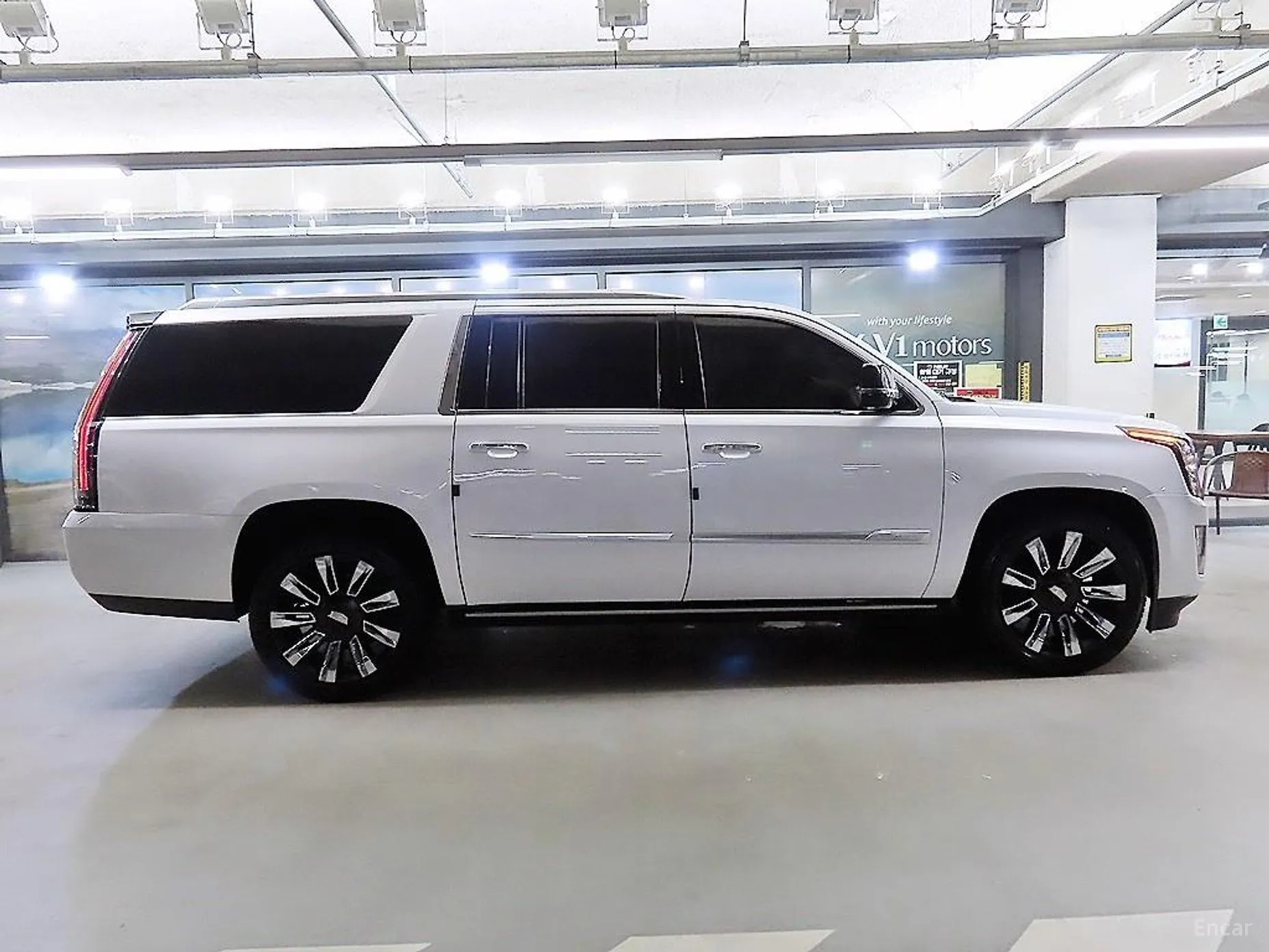 Cadillac Escalade превью 3