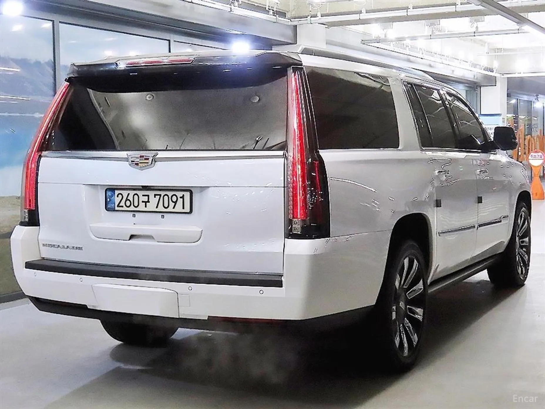 Cadillac Escalade превью 4