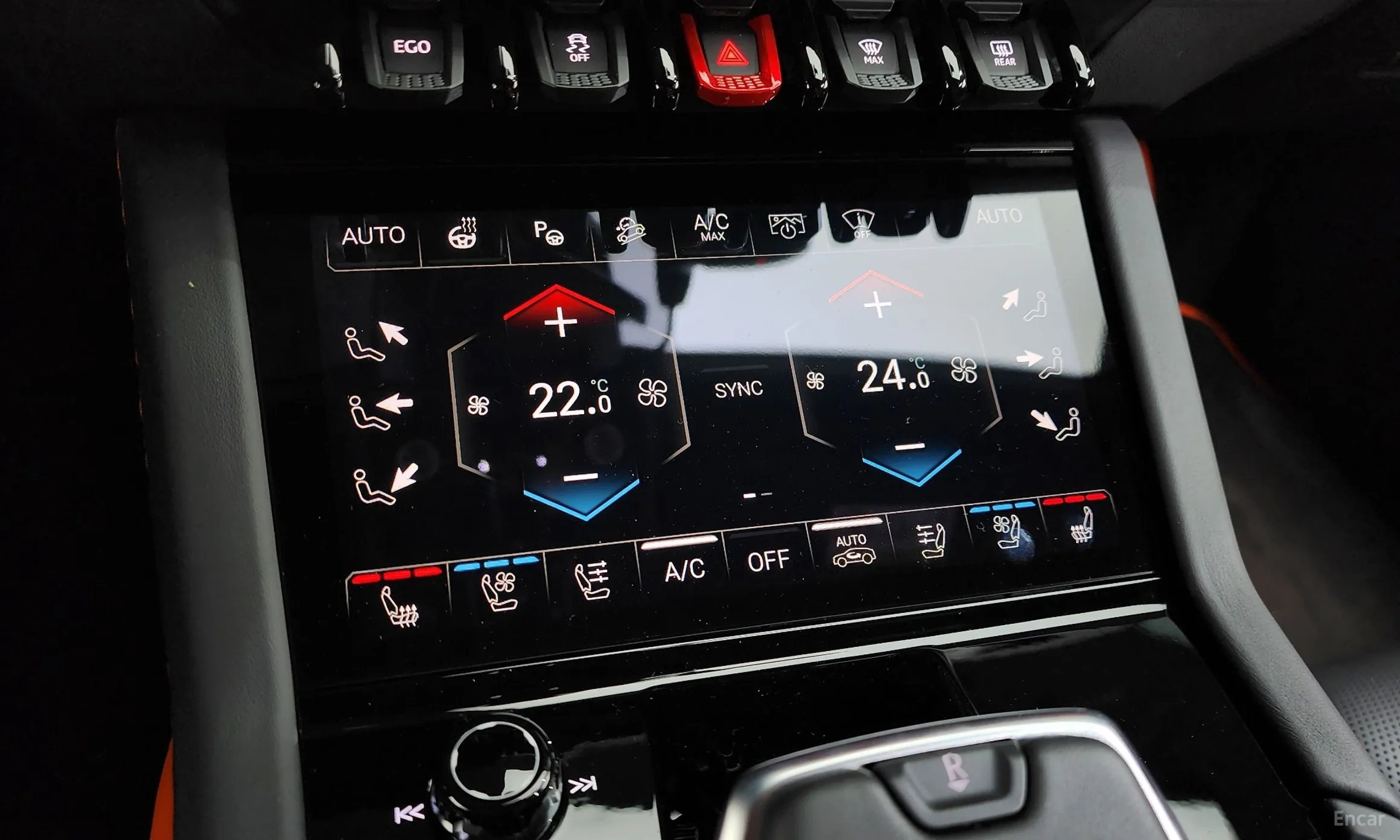 Lamborghini Urus превью 14