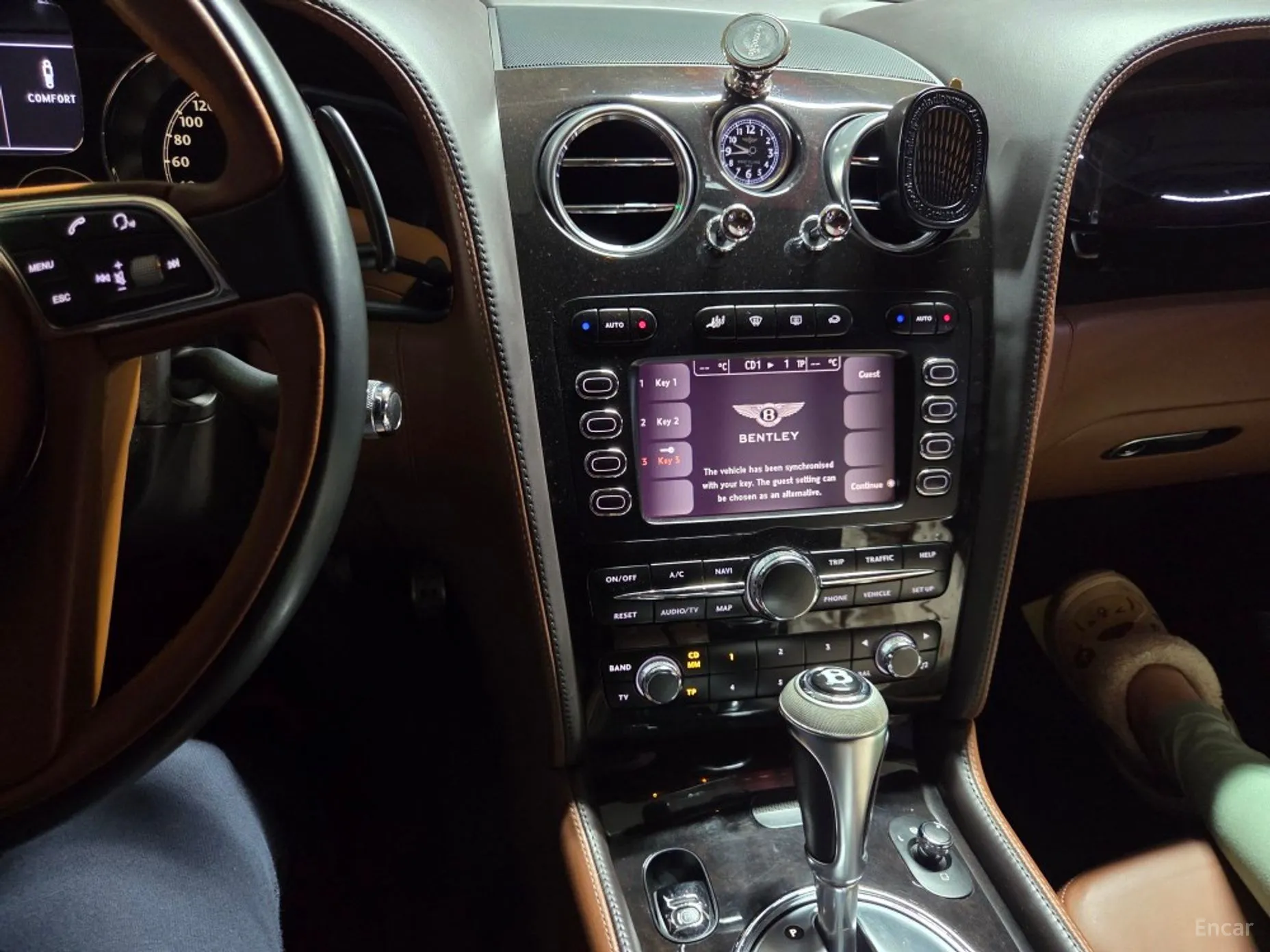 Bentley Flying Spur Gen 1 превью 12