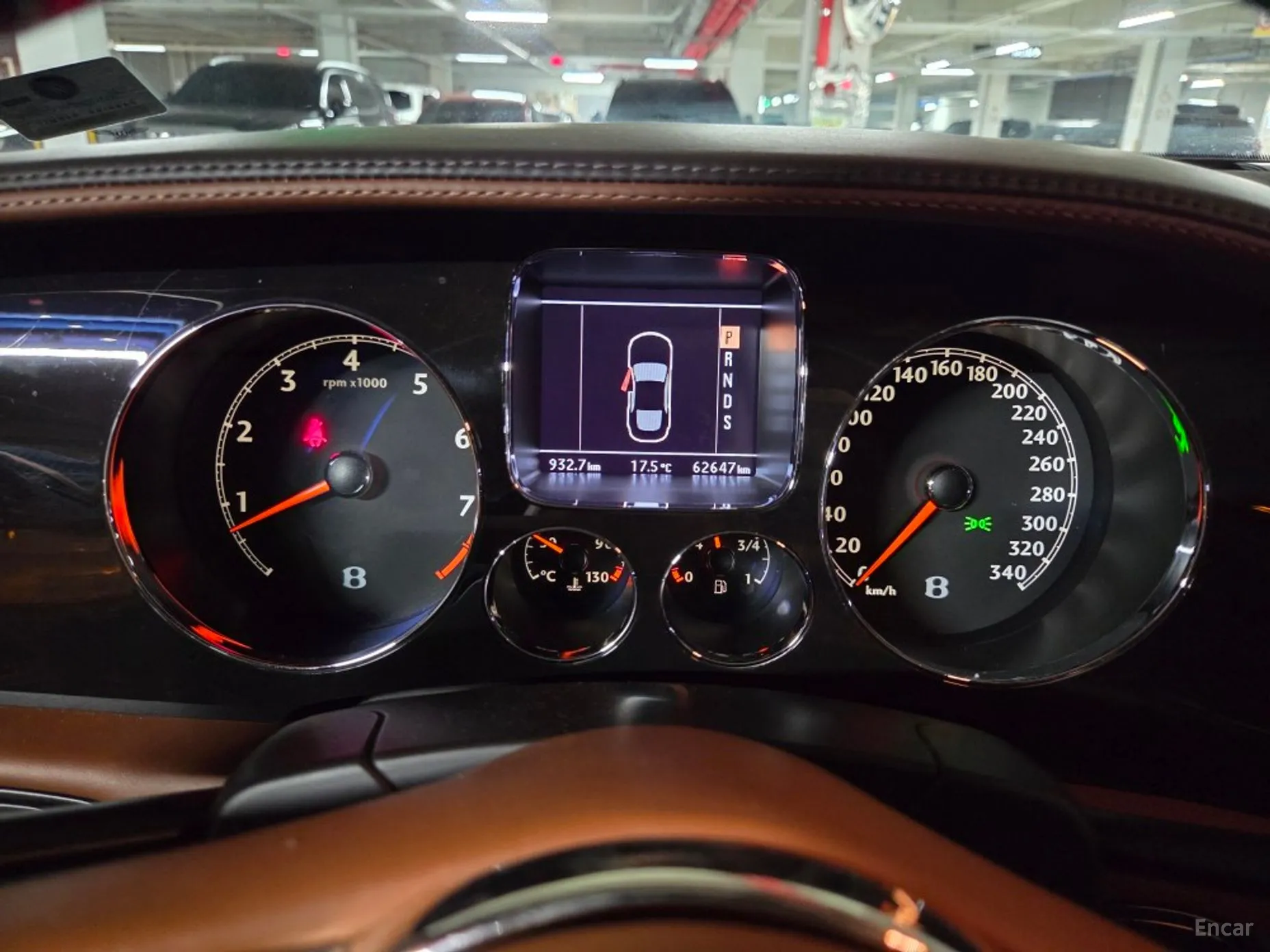 Bentley Flying Spur Gen 1 превью 16