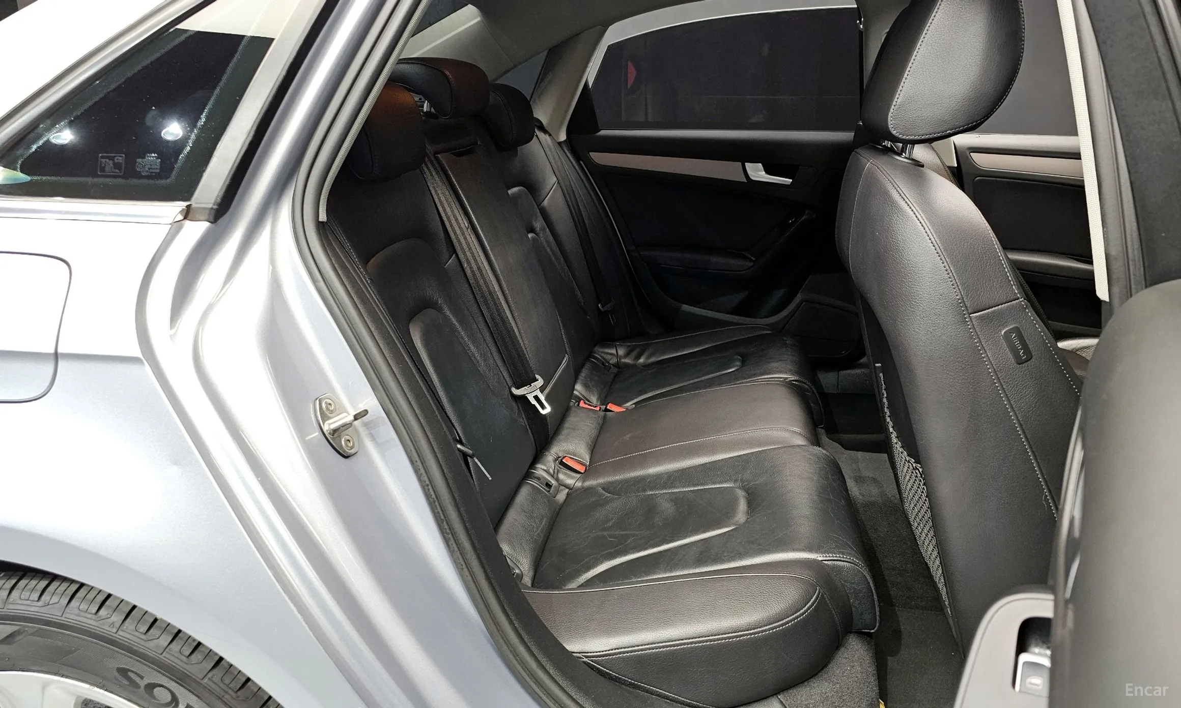 Audi New A4 превью 11