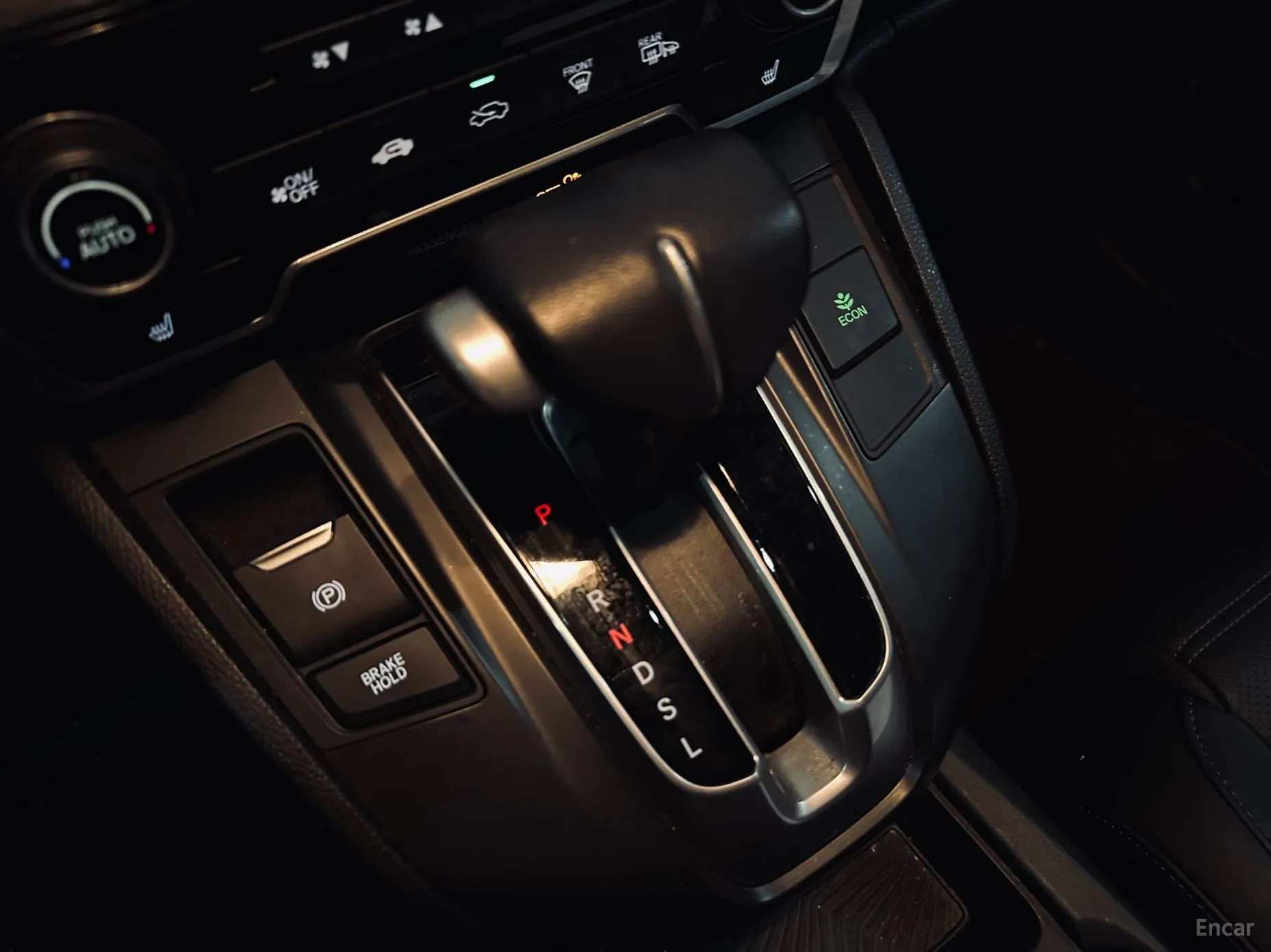 Honda CR-V 5th generation превью 9