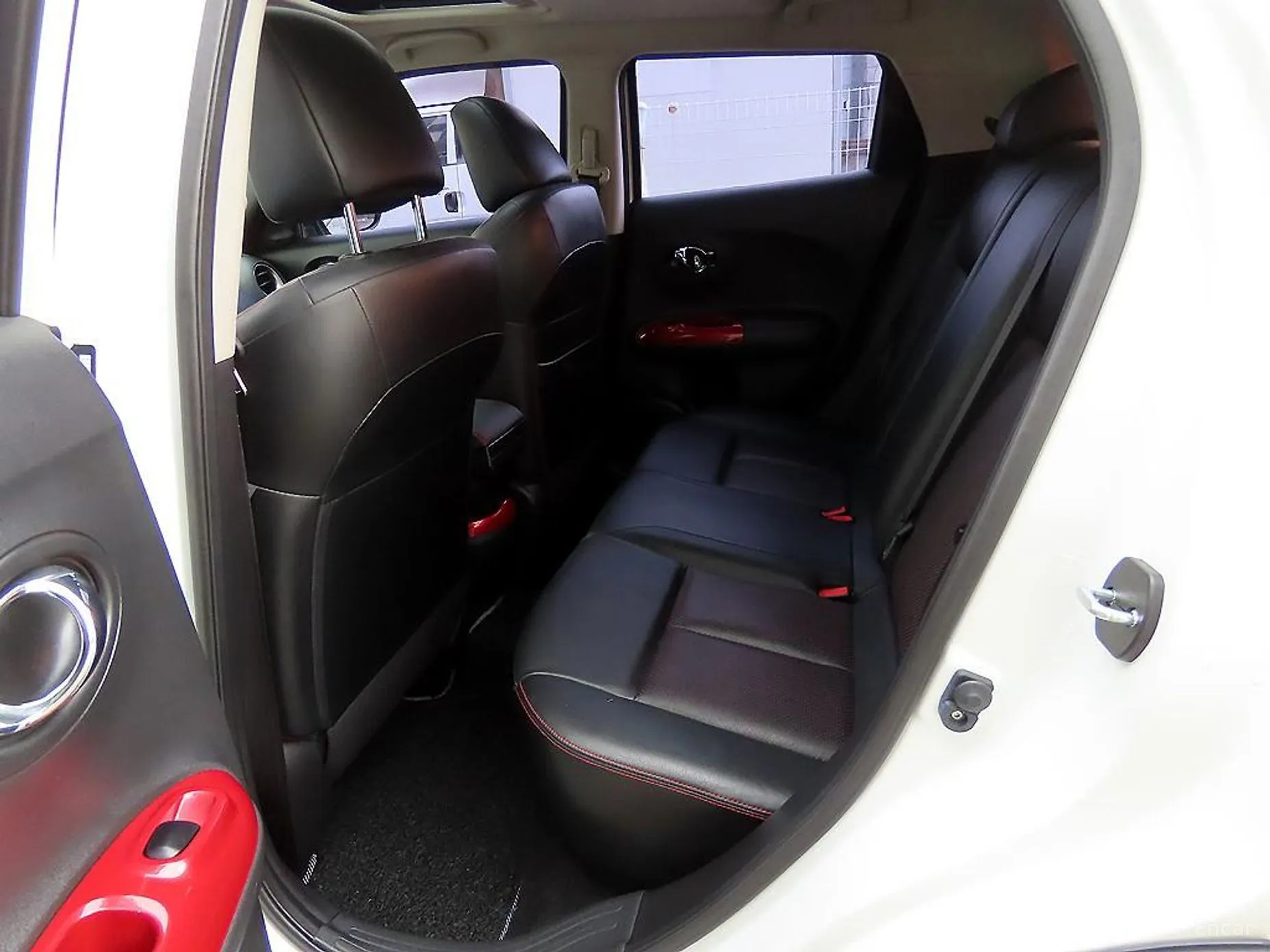 Nissan Juke превью 6