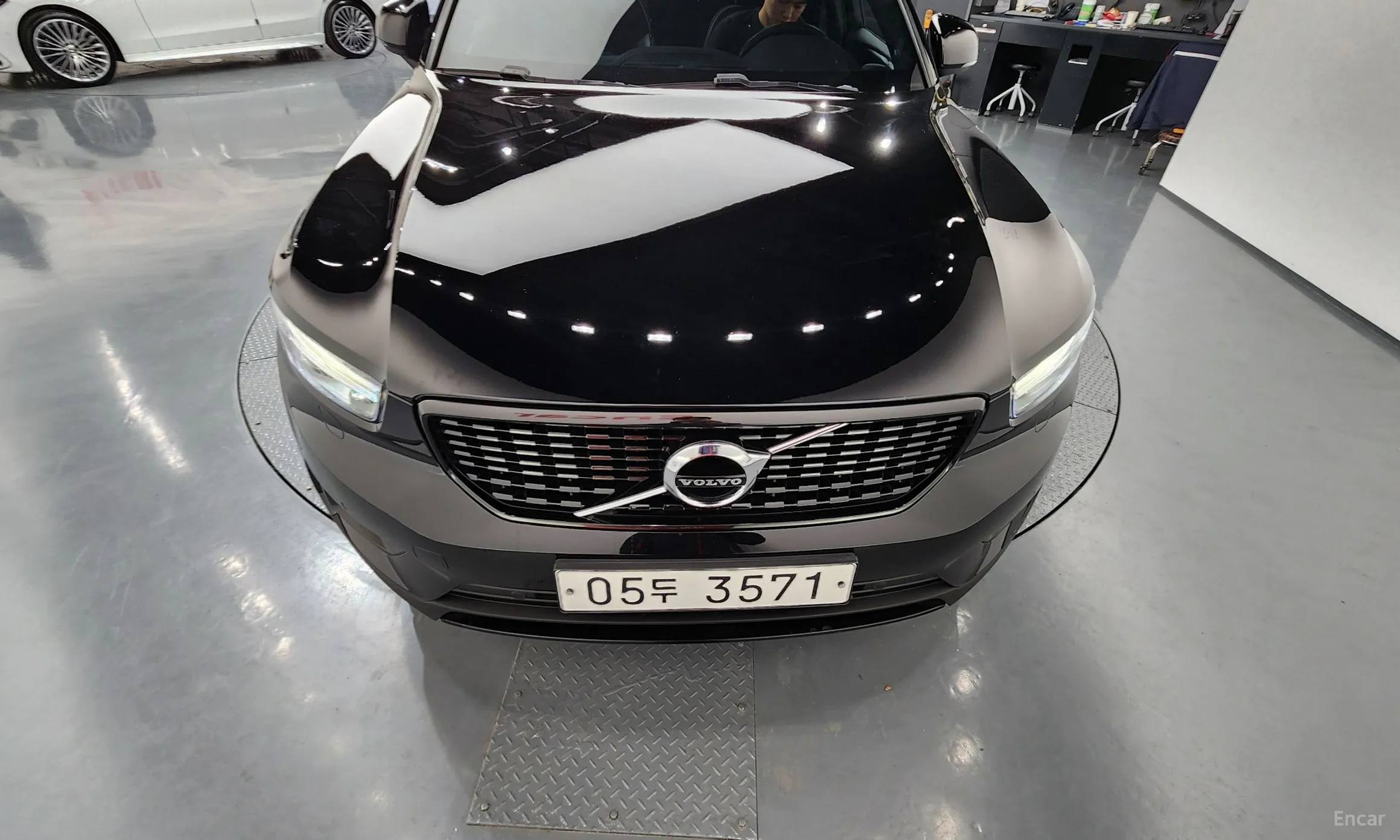 Volvo XC40 превью 20