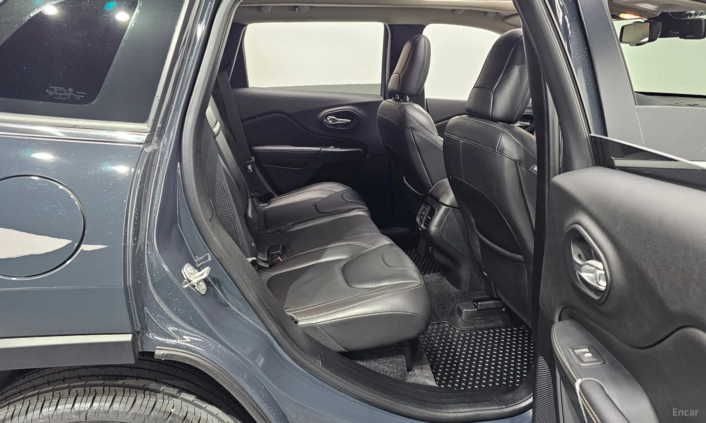Jeep Cherokee (KL) превью 11