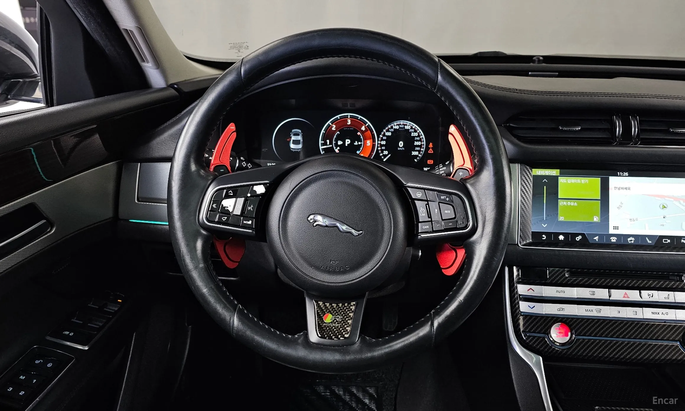Jaguar XF (x260) превью 13