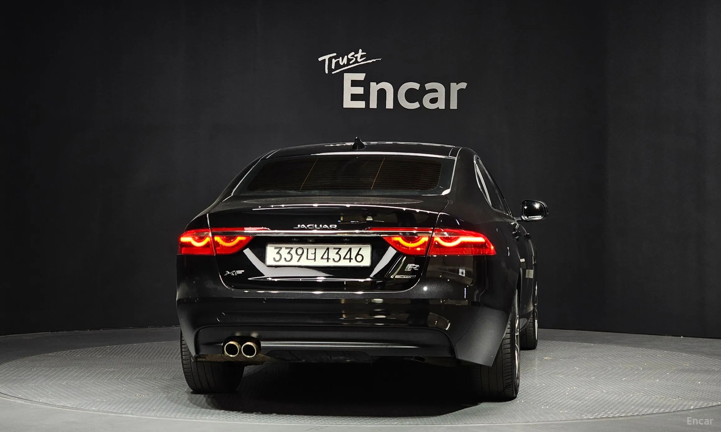 Jaguar XF (x260) превью 4
